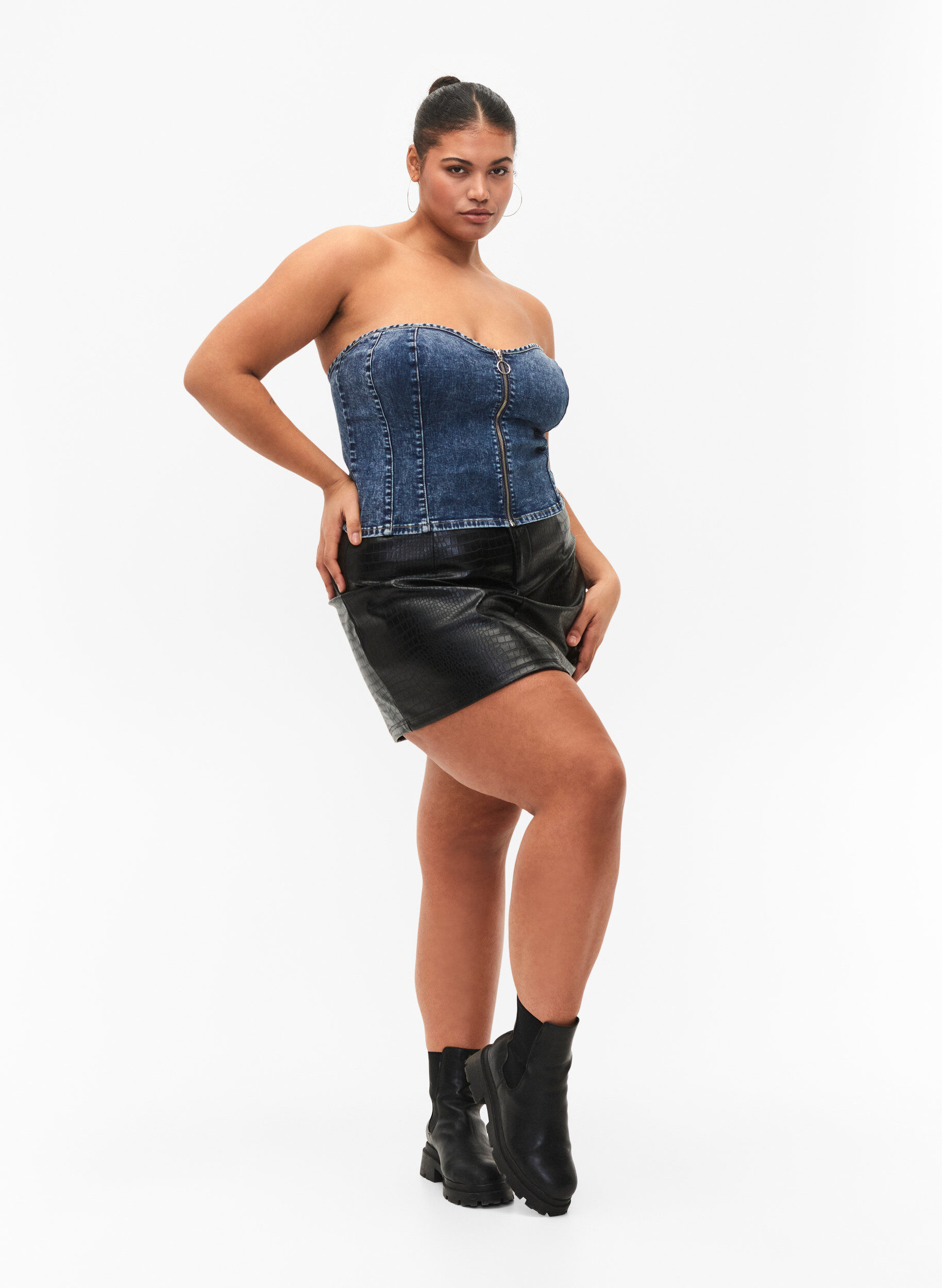 Zizzi Denim Korsett Top mit Rei&szlig;verschluss, Blue denim, Model image number 3