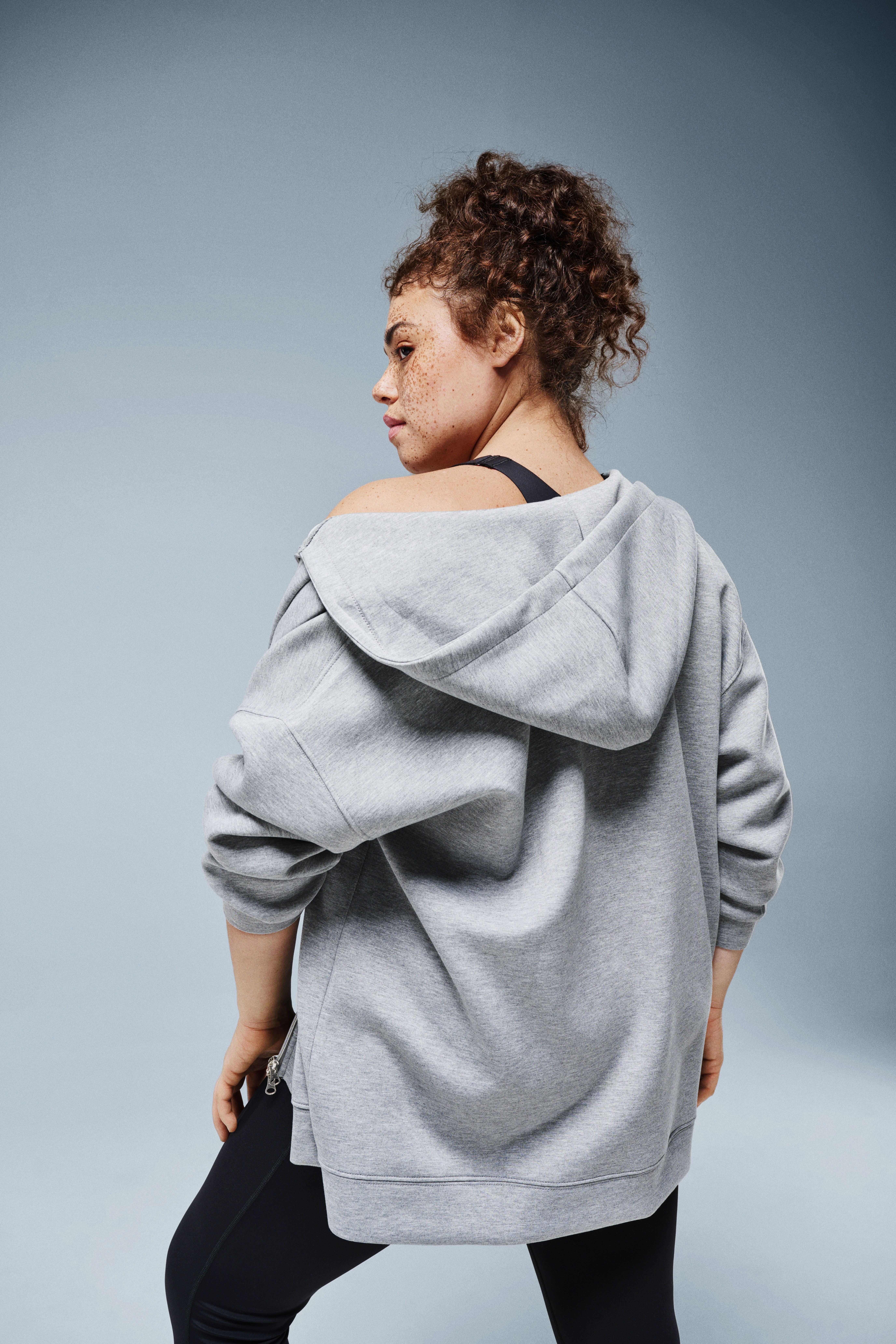 Zizzi Look sportif avec sweat &agrave; capuche, , Model