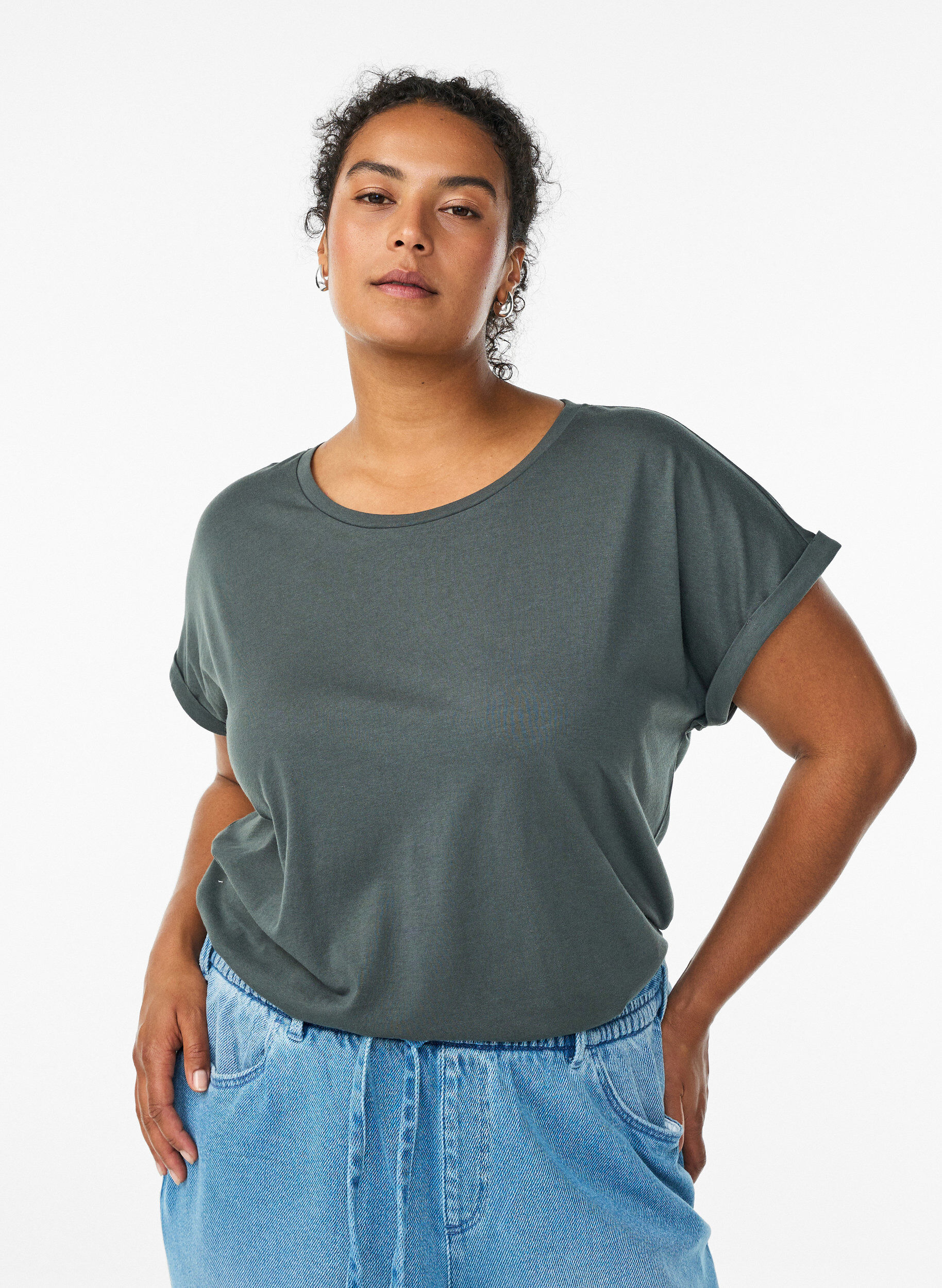 T-shirt &agrave; manches courtes en coton m&eacute;lang&eacute;, Vert fonc&eacute;, Model