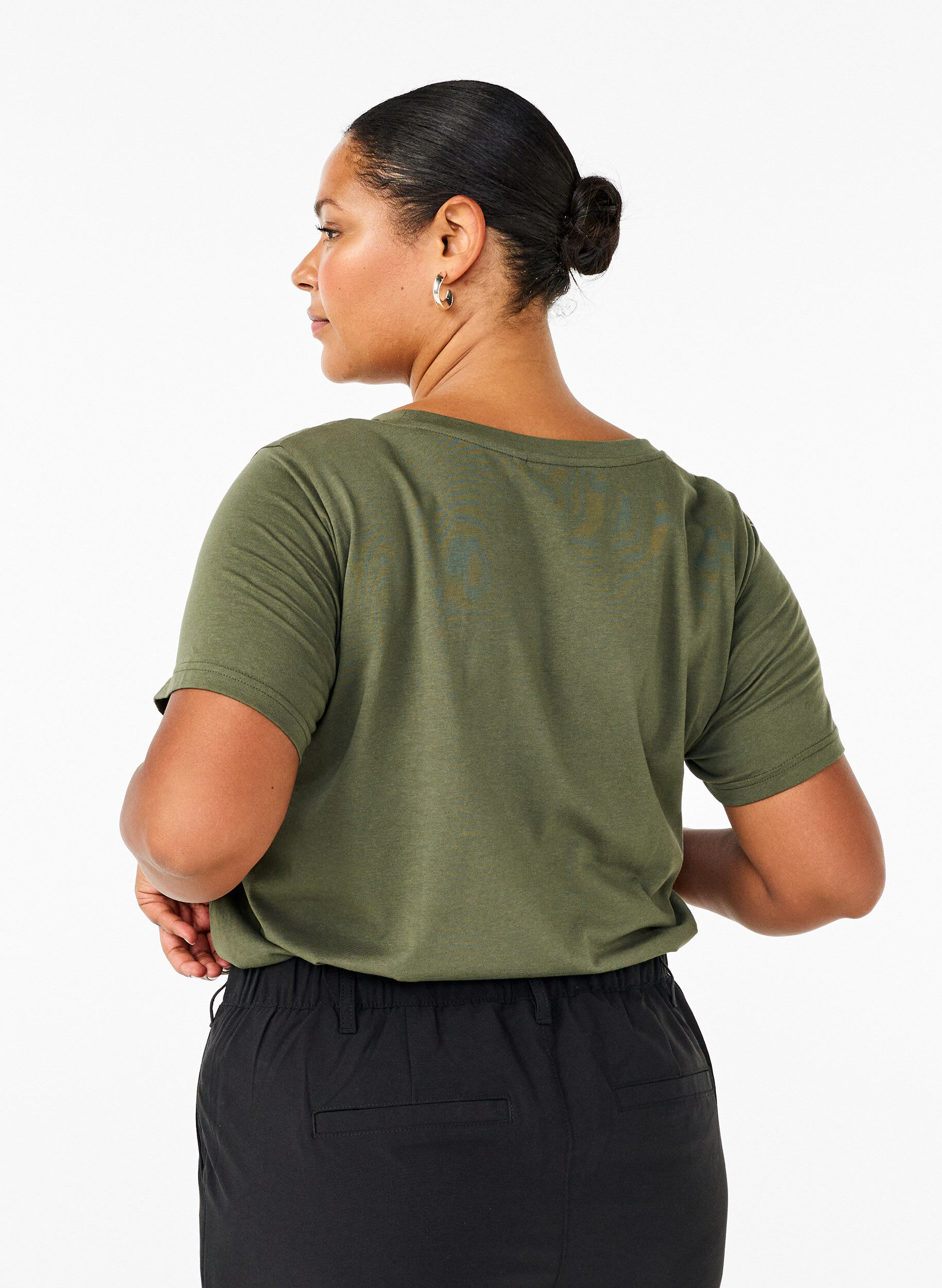 Zizzi T-shirt &agrave; motif, Thyme w. Kind People, Model image number 1