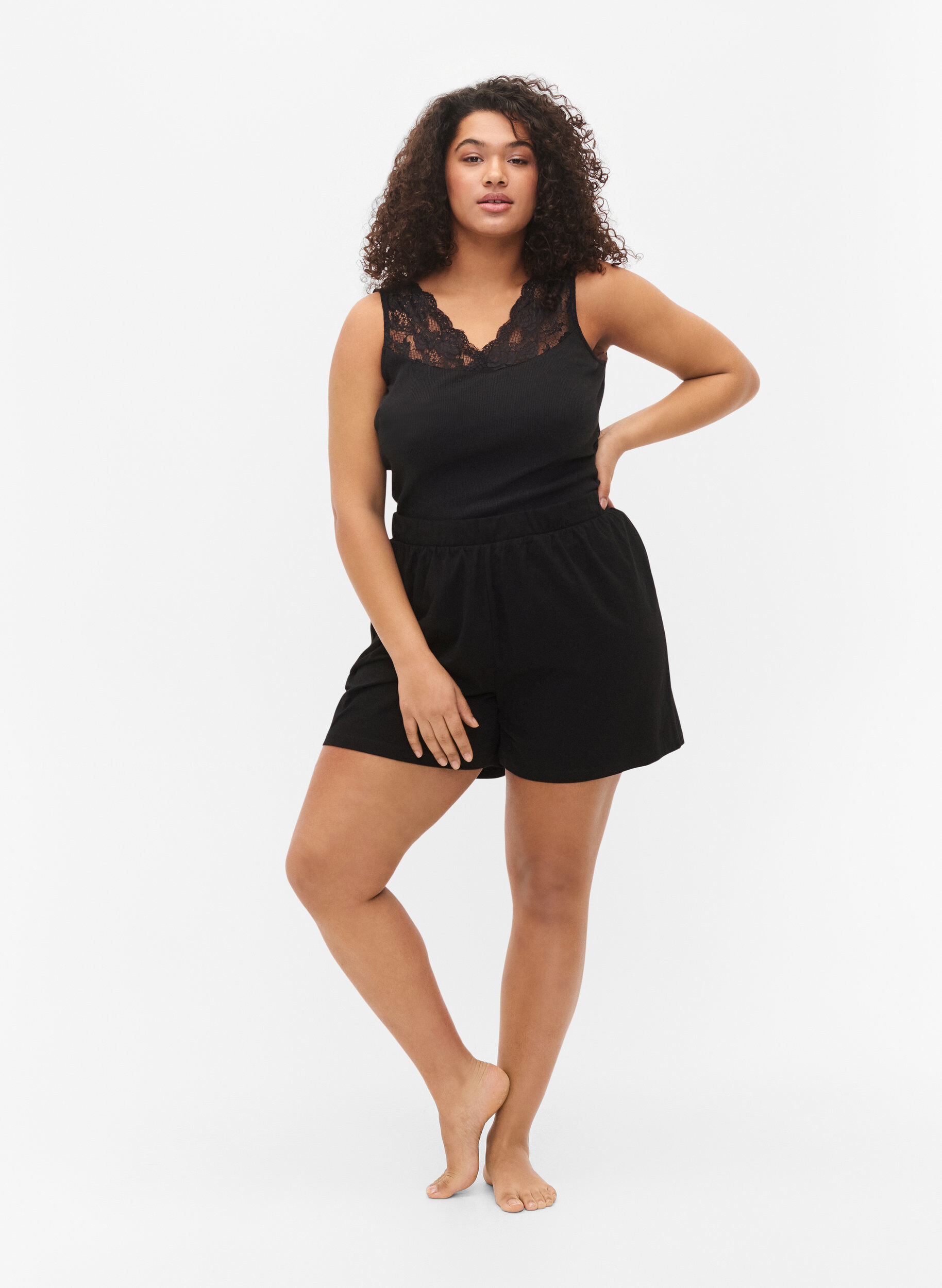 Zizzi Lockere Pyjamahose aus Baumwollmischung, Schwarz, Model image number 1