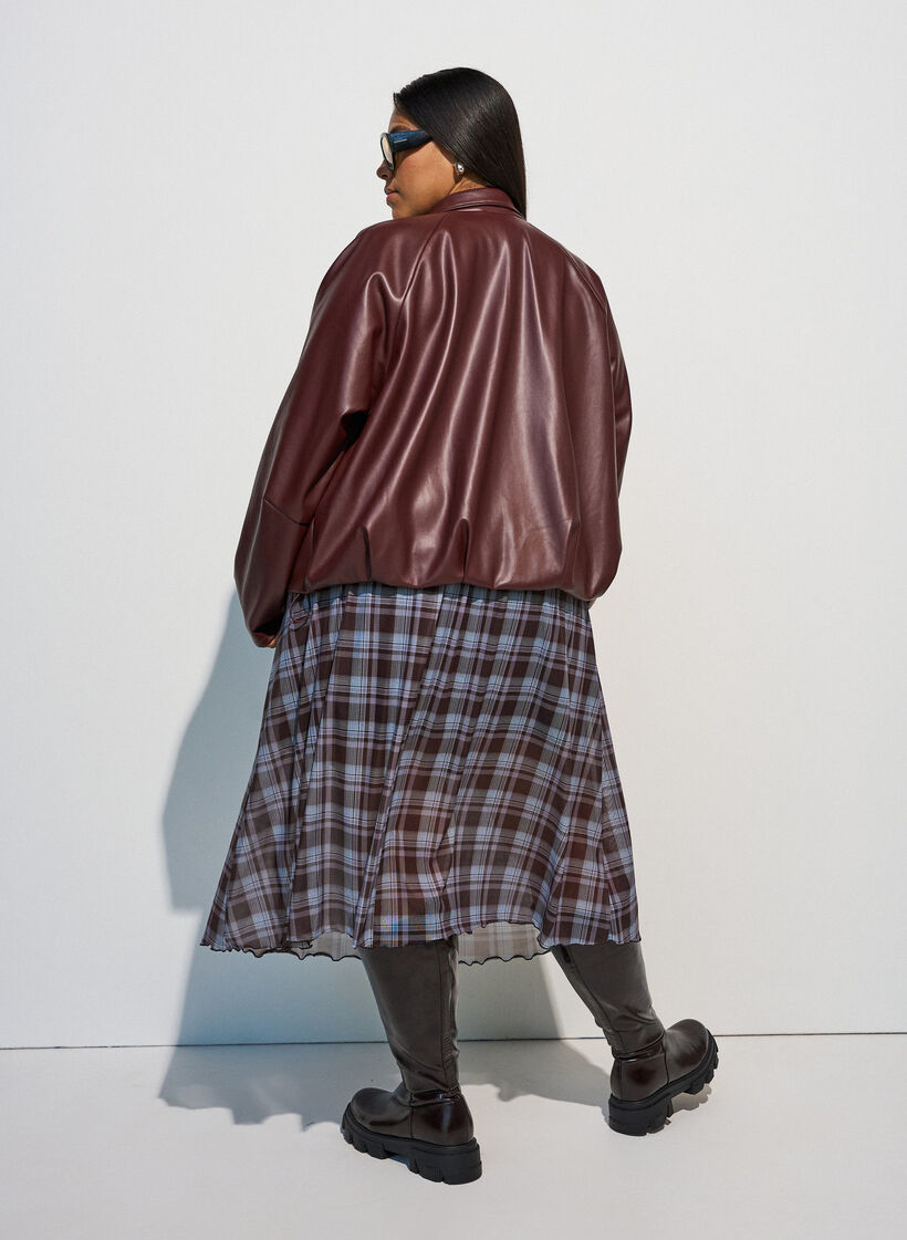 Jupe midi en maille &agrave; carreaux, Bleu, Model