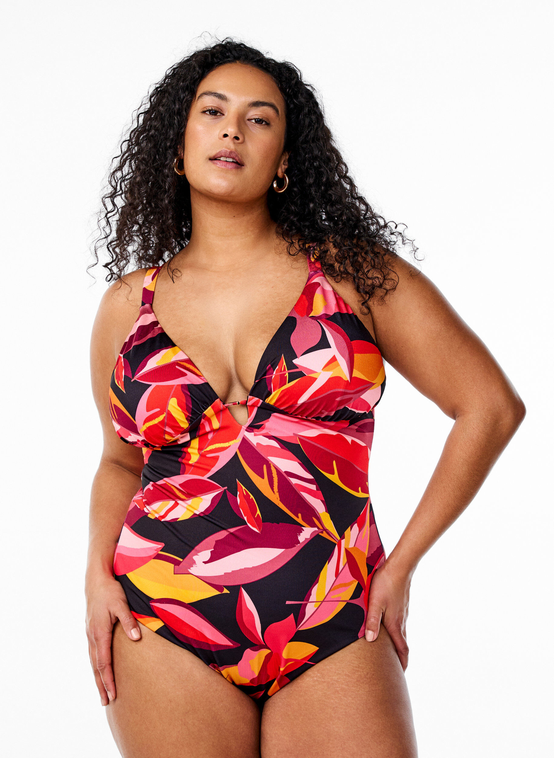 Maillot de bain avec d&eacute;collet&eacute; en V et liens &agrave; nouer, Rouge, Model