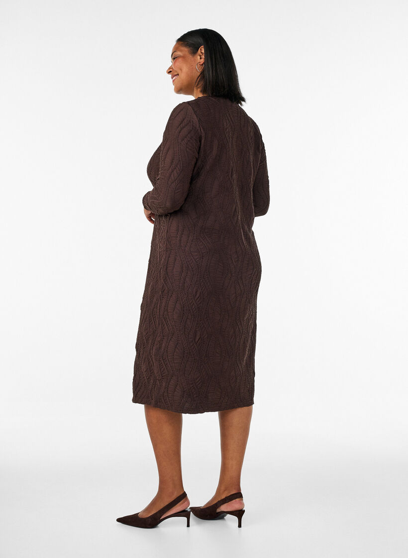 Midikleid mit gewellter Struktur und langen &Auml;rmeln, Braun, Model image number 1