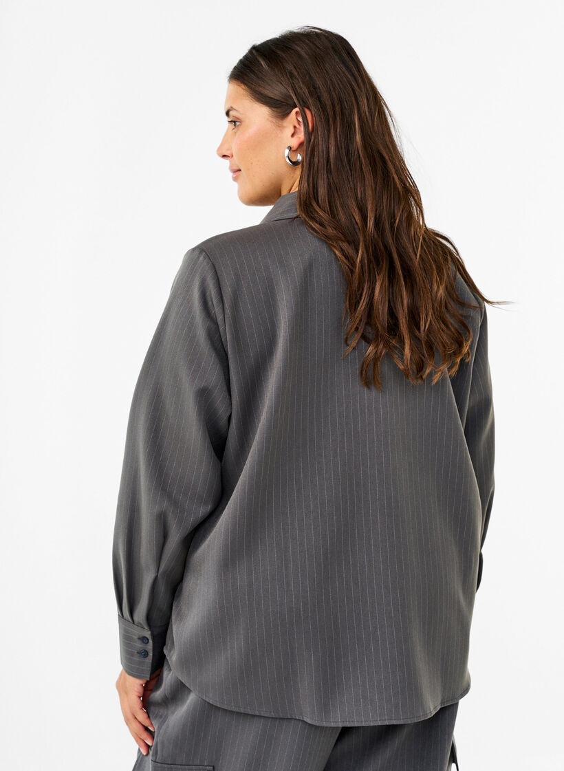  Chemise milleraies à col et poches de poitrine, Dark Shadow Pin St., Model image number 1