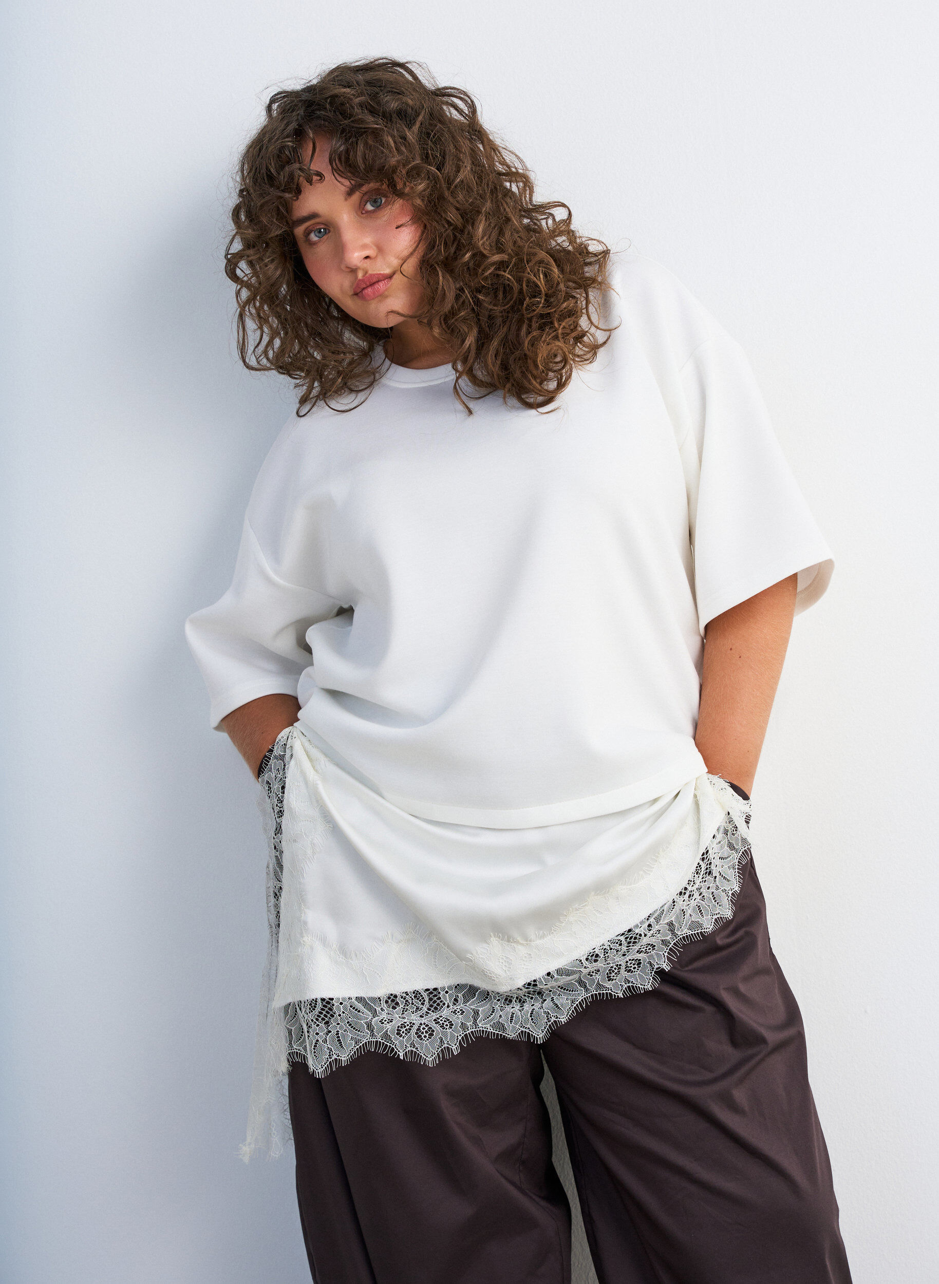 ZizziJerseybluse im Lagenlook mit Spitze, Vanille, Model image number 2