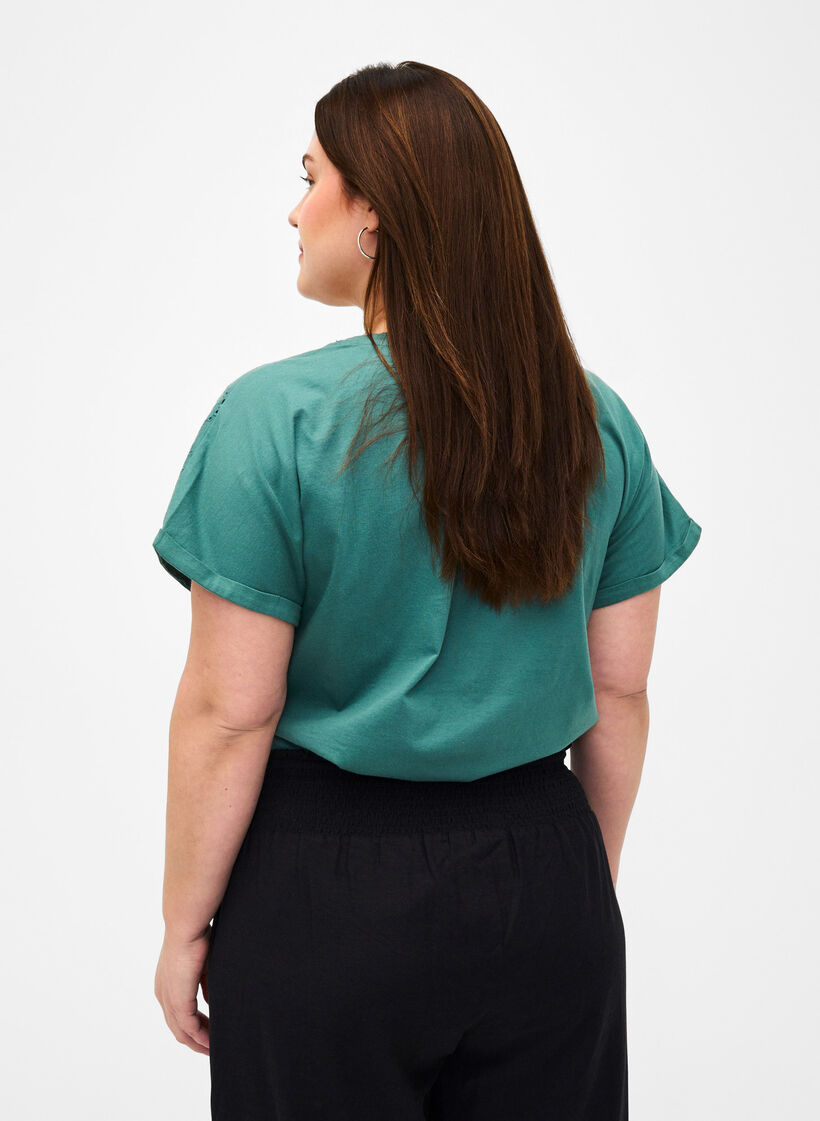 T-shirt en coton biologique avec broderie anglaise, Sea Pine, Model image number 1