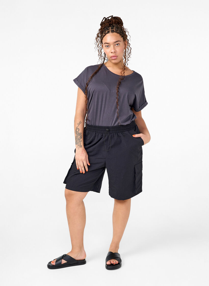 T-shirt à manches courtes en mélange de coton, Gris anthracite, Model image number 1