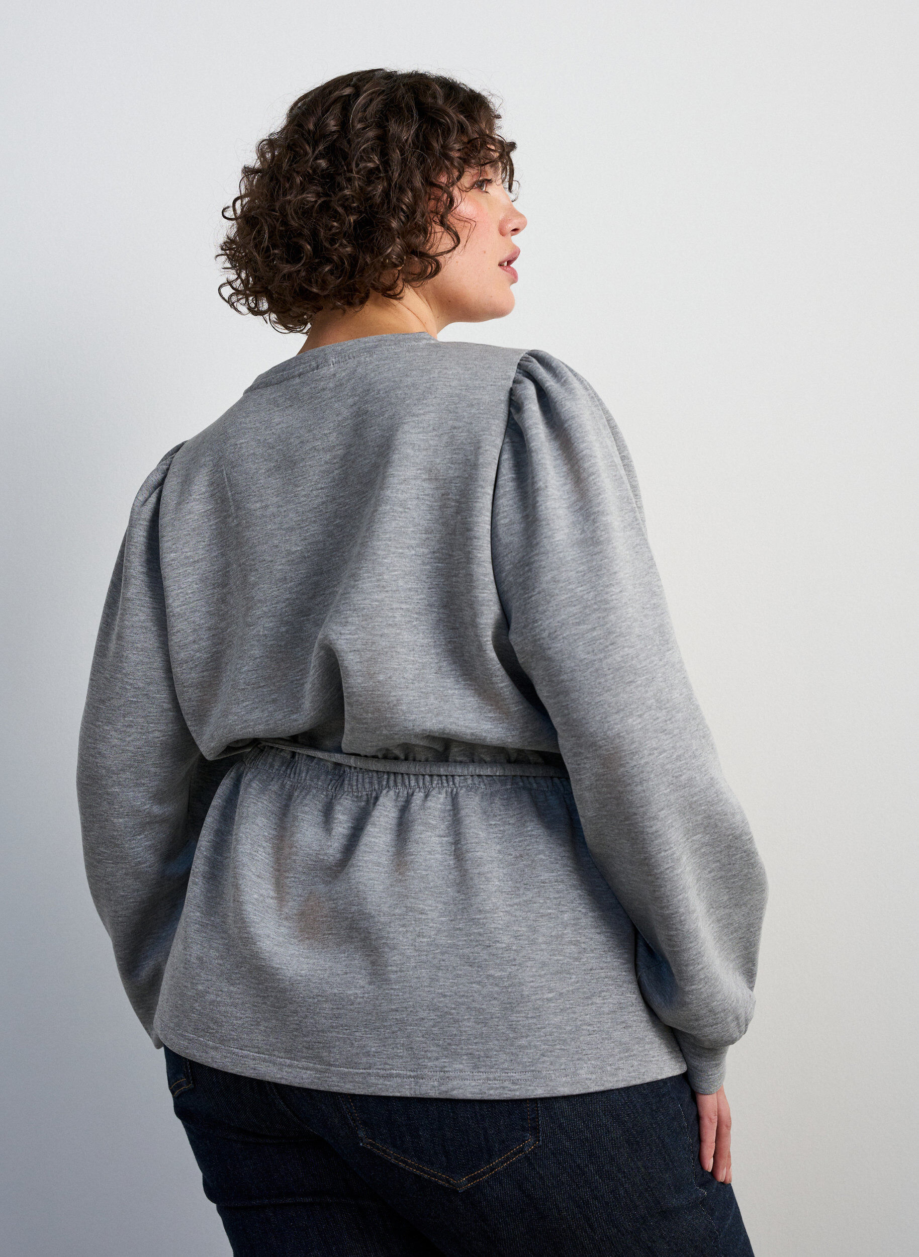 ZizziBluse mit Bindeband und Puff&auml;rmeln, Grau, Model image number 2