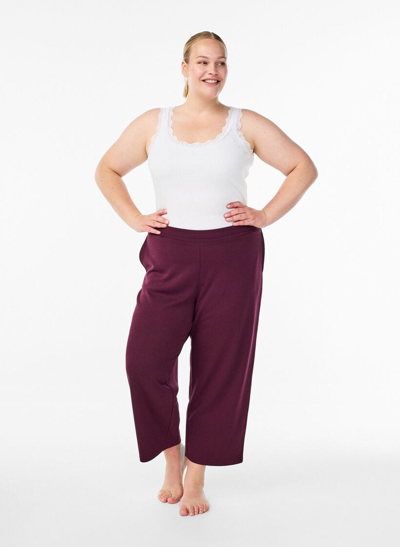 Pantalon 7/8 en modal mélangé avec poches, Bordeaux foncé, Model image number 0