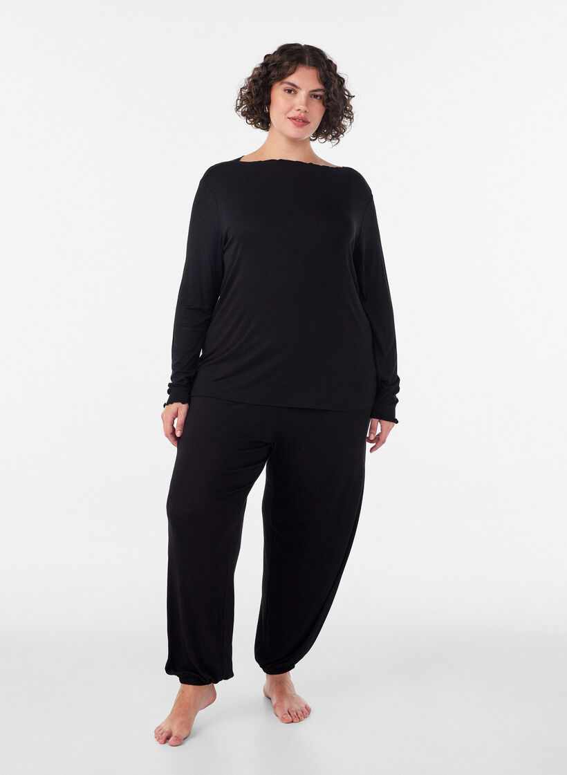 Haut de pyjama en viscose &agrave; manches longues, Noir, Model image number 1