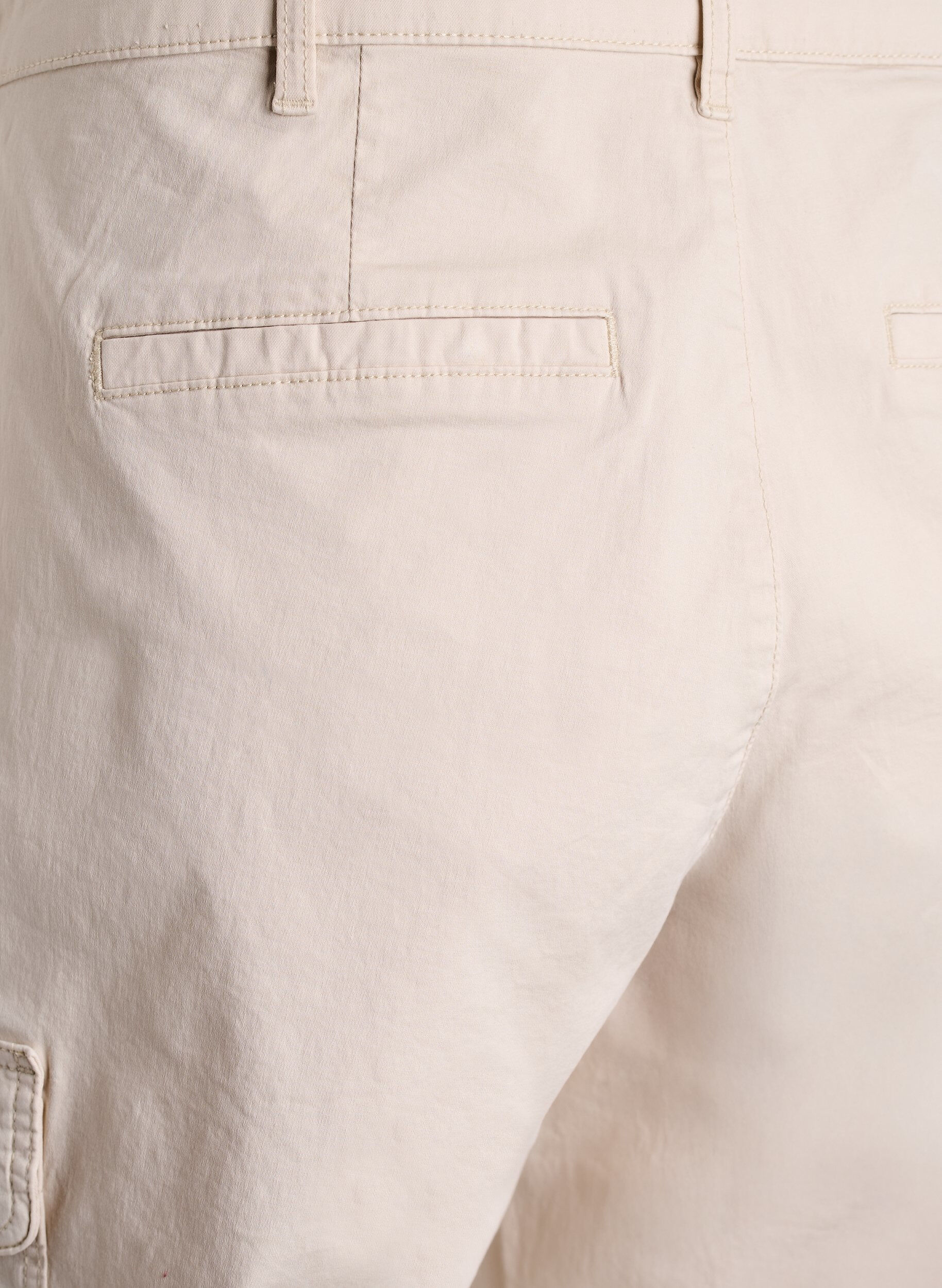 Zizzi Pantacourts cargo &agrave; taille haute, Beige, Packshot image number 3