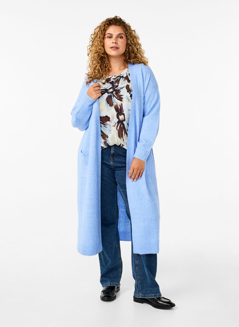 Long cardigan tricoté avec poches, Cornflower Blue Mel., Model image number 0