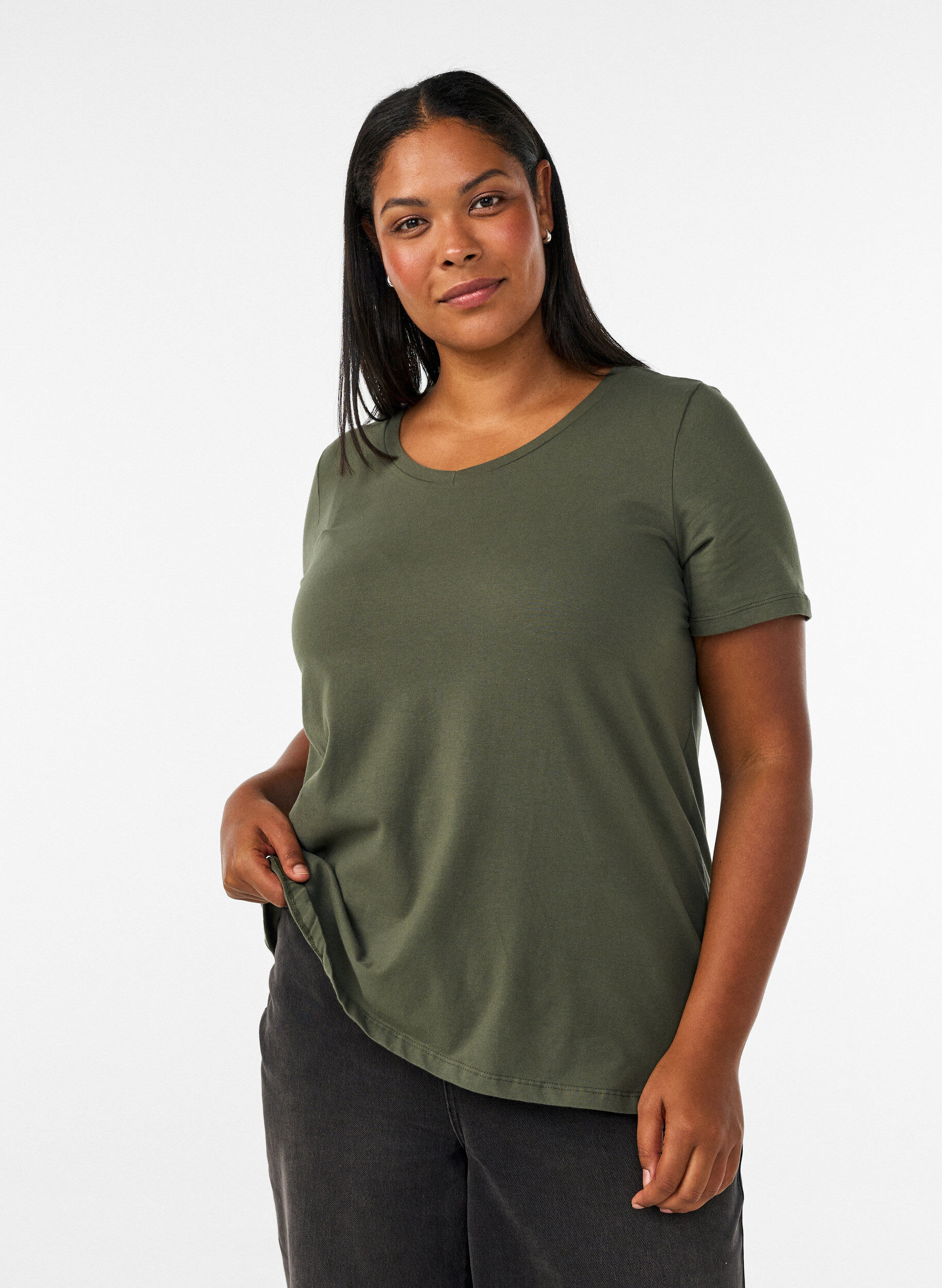 ZizziUnifarbenes Basic-T-Shirt aus Baumwolle, Gr&uuml;n, Model image number 0