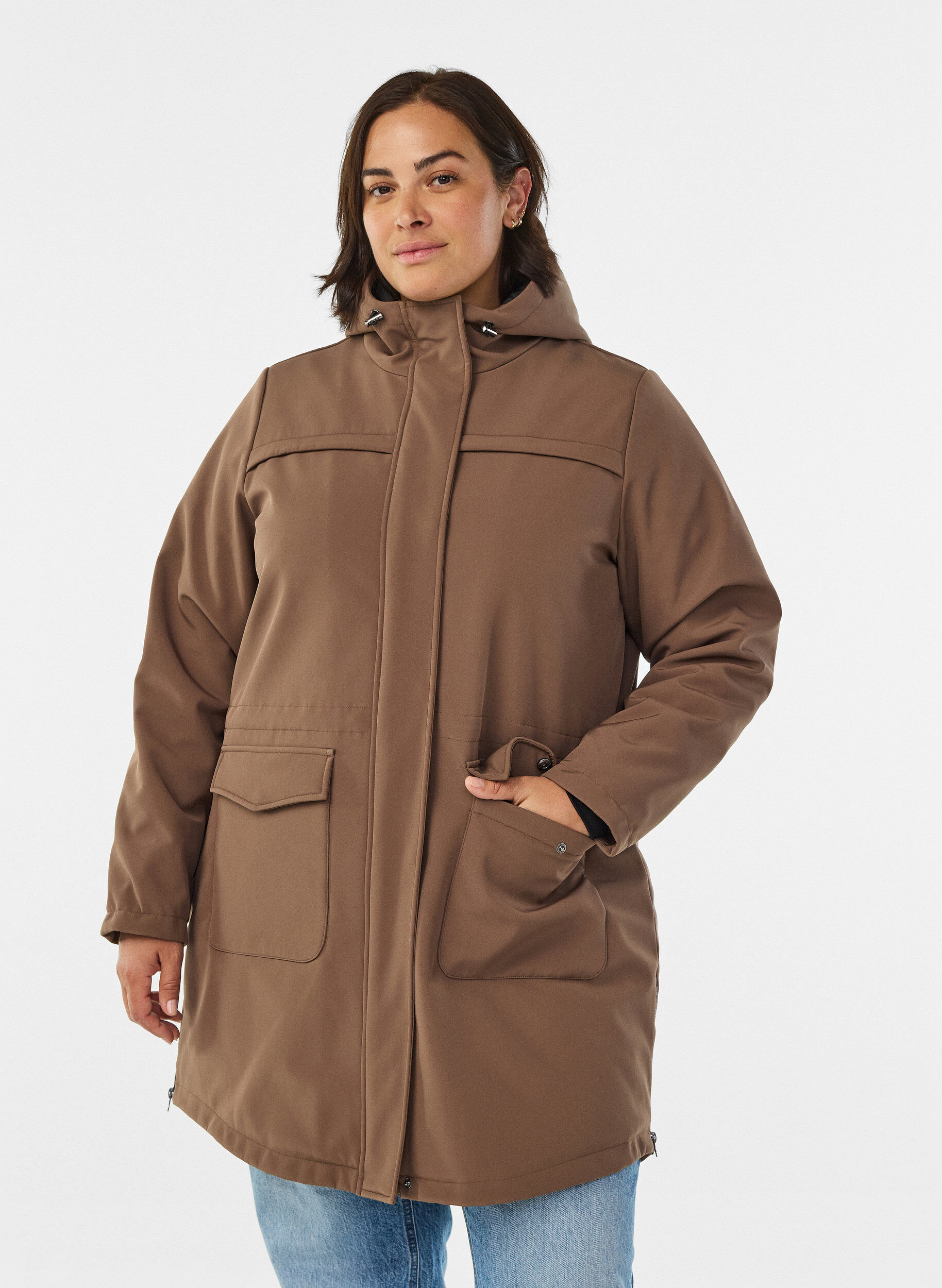 Veste softshell r&eacute;sistante &agrave; l'eau avec doublure matelass&eacute;e, Marron, Model