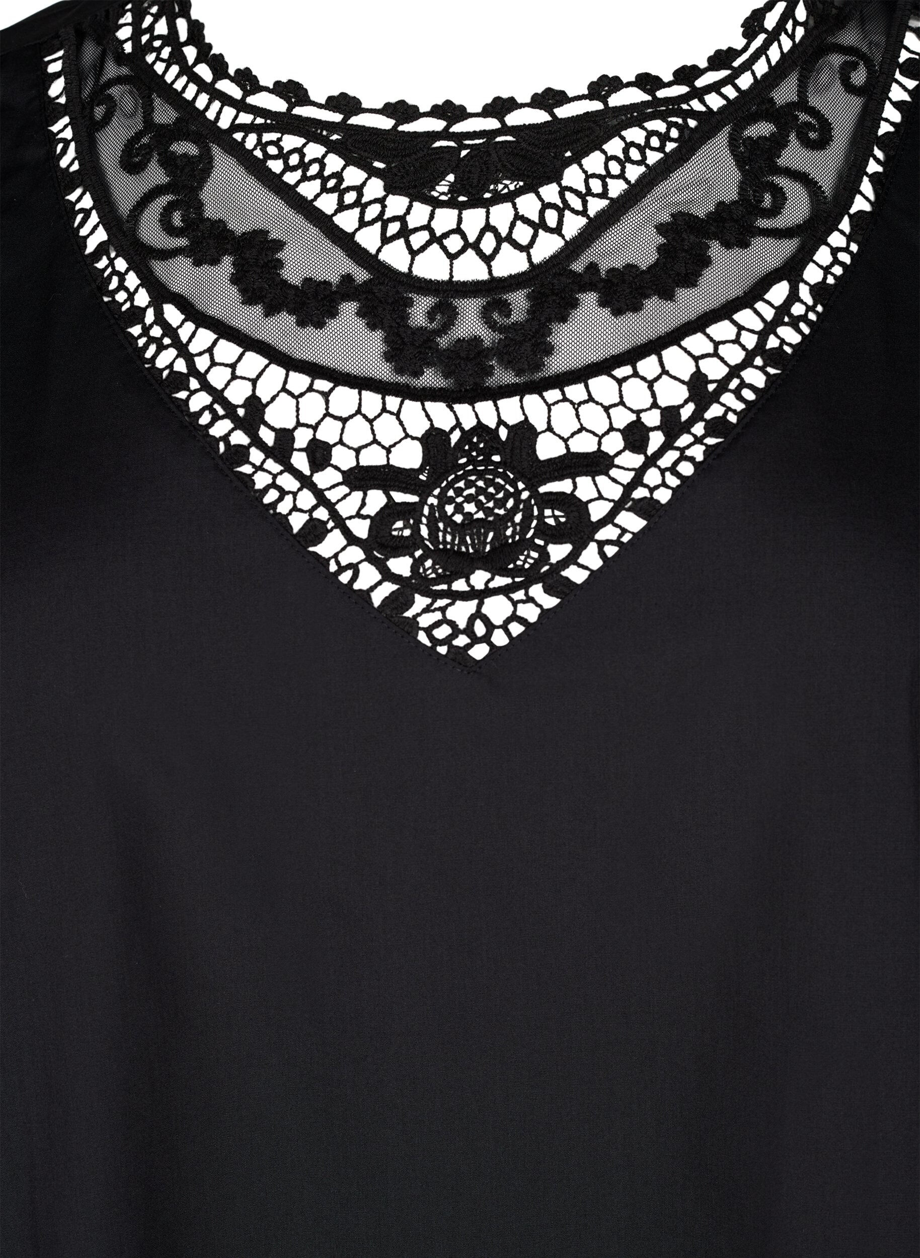 Zizzi Kurz&auml;rmelige Bluse mit Spitzendetail, Black, Packshot image number 2