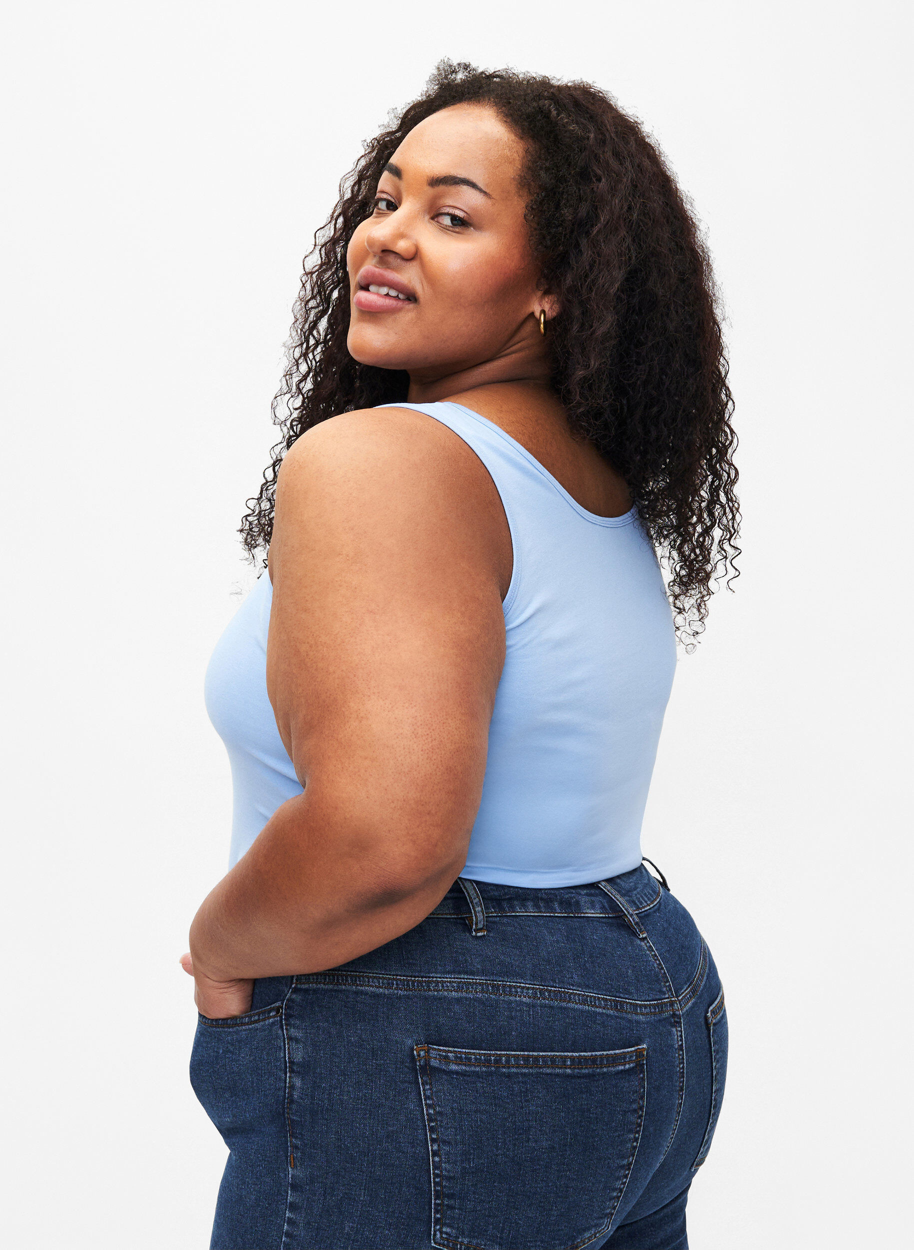 Zizzi Haut basique en coton, Bleu Clair, Model image number 2