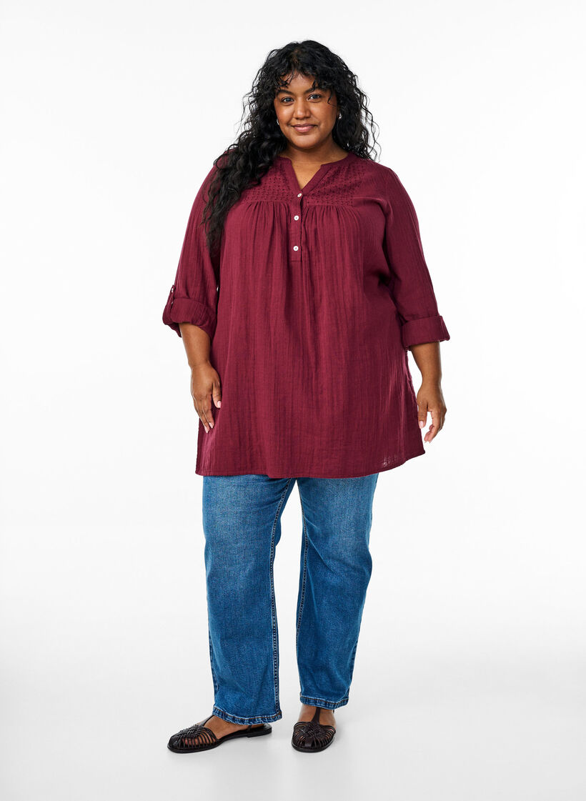 Tunika aus Baumwollmusselin mit Broderie Anglaise, Dunkles Bordeaux, Model image number 1