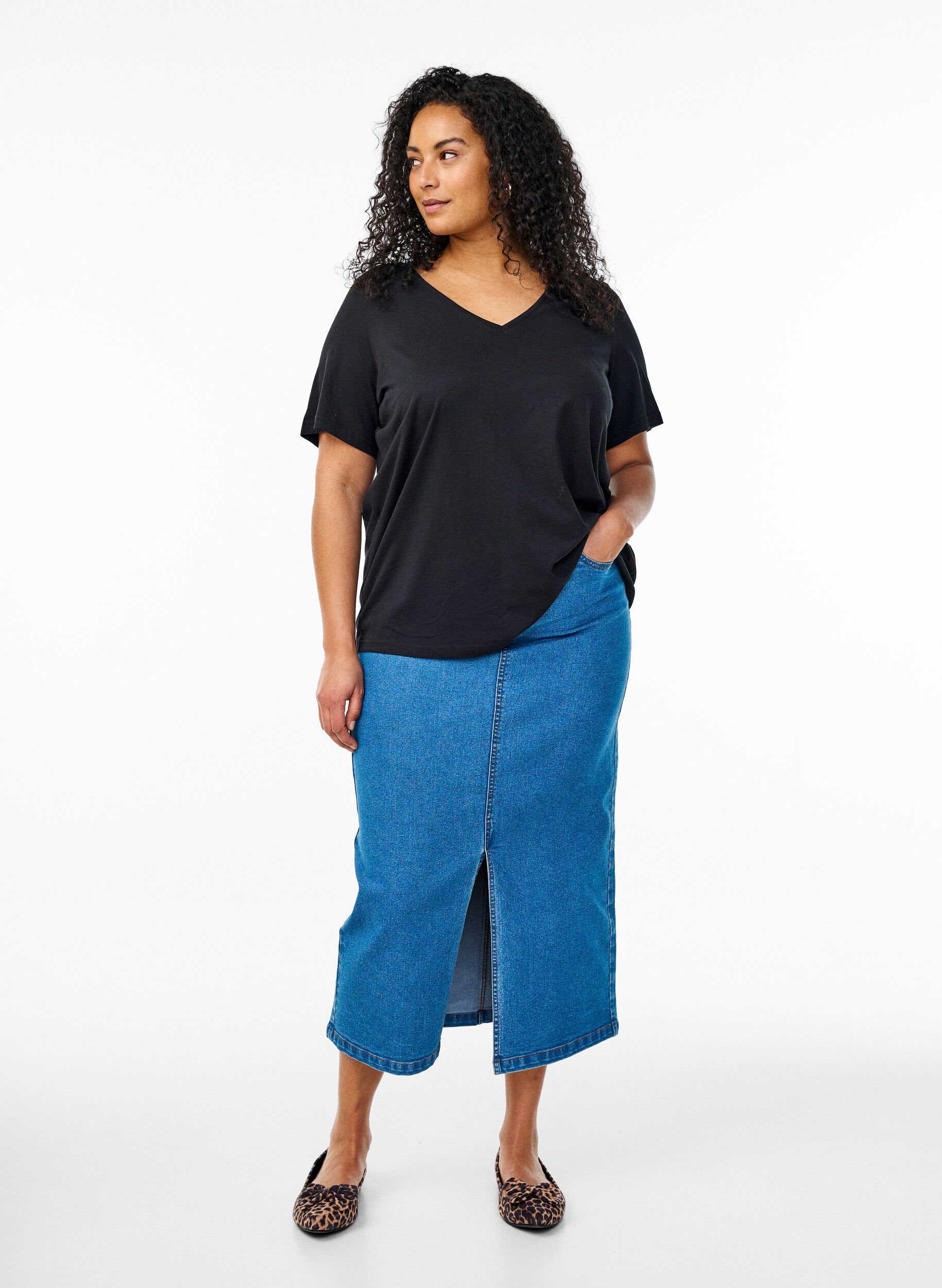 Zizzi FLASH - Lot de 2 t-shirts avec col en V, Black/Black, Model image number 2