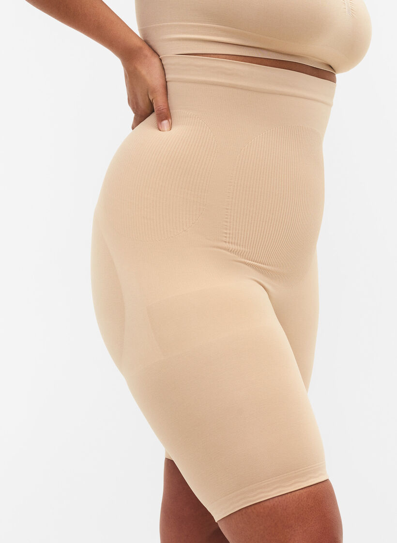 Hochtaillierte Shapewear Shorts, Beige, Model