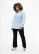 Chemise en coton avec broderie anglaise, Chambray Blue, Model image number 2
