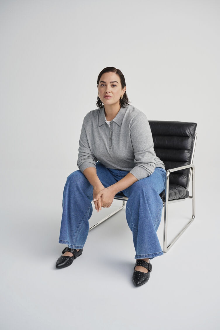 Ballerina mit Schnalle und Nieten, , Model