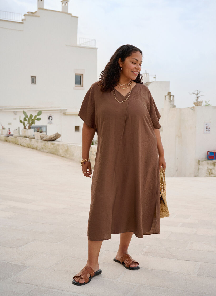 Kleid aus Viskose mit V-Ausschnitt, Braun, Image image number 0