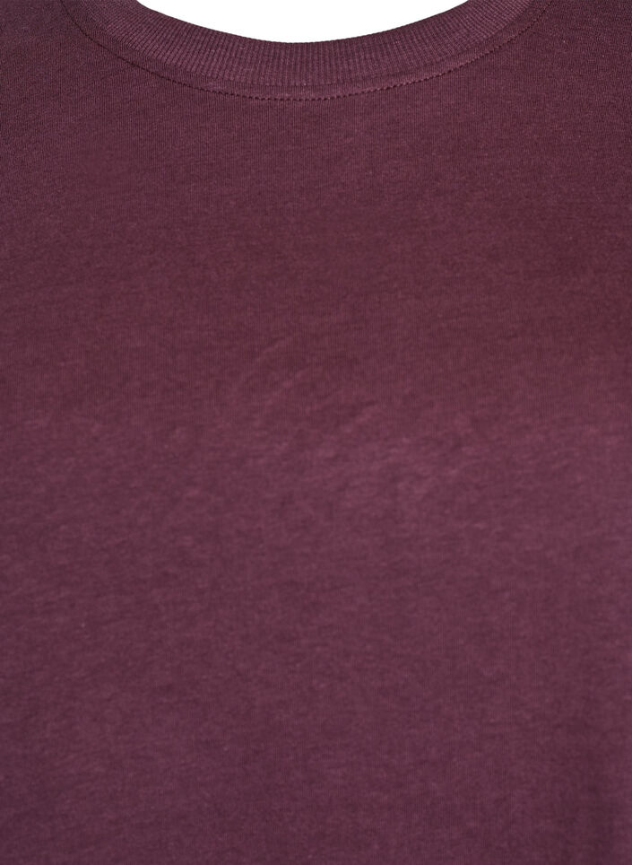 Basic T-Shirt aus Baumwolle mit Rundhalsausschnitt, Dunkles Bordeaux, Packshot image number 2