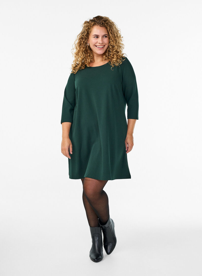 Robe courte &eacute;vas&eacute;e &agrave; manches 3/4, Vert fonc&eacute;, Model image number 1