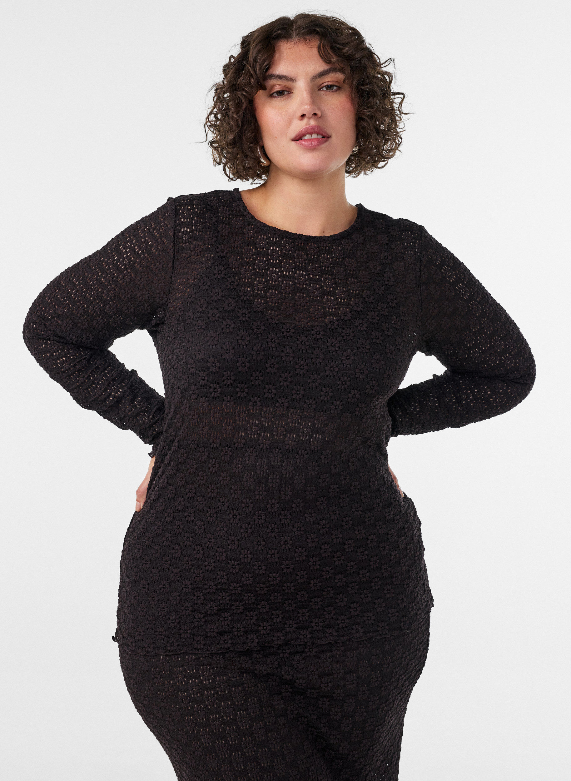ZizziBluse mit Lochmuster und langen &Auml;rmeln, Schwarz, Model image number 0