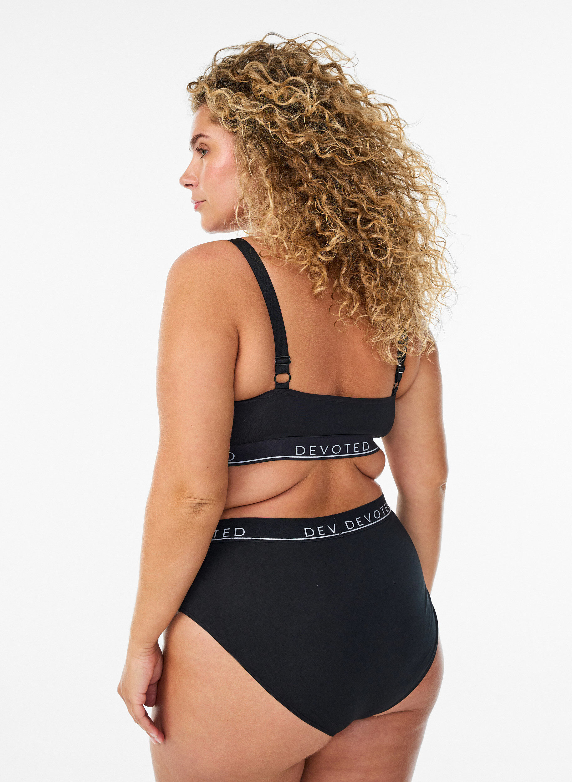 ZizziHaut soutien-gorge en coton avec bretelles r&eacute;glables, Noir, Model image number 2