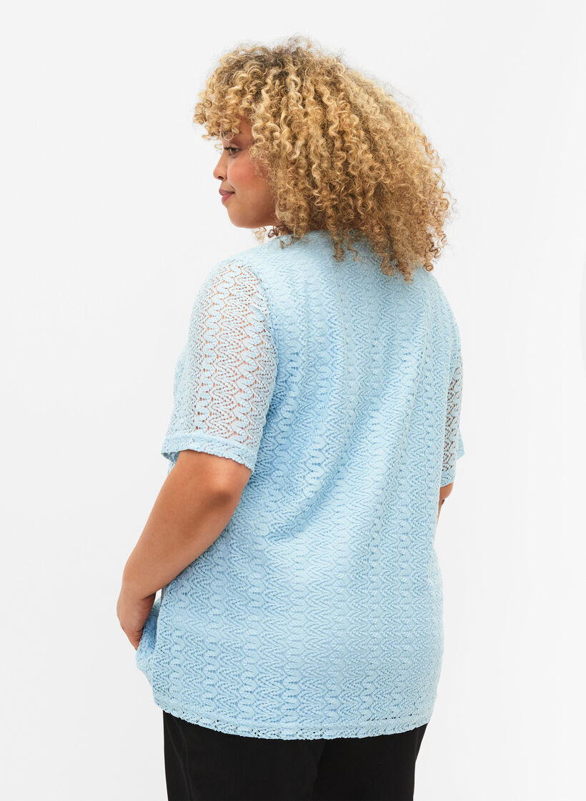 Blouse en dentelle à manches courtes et col en V, Angel Falls, Model image number 1