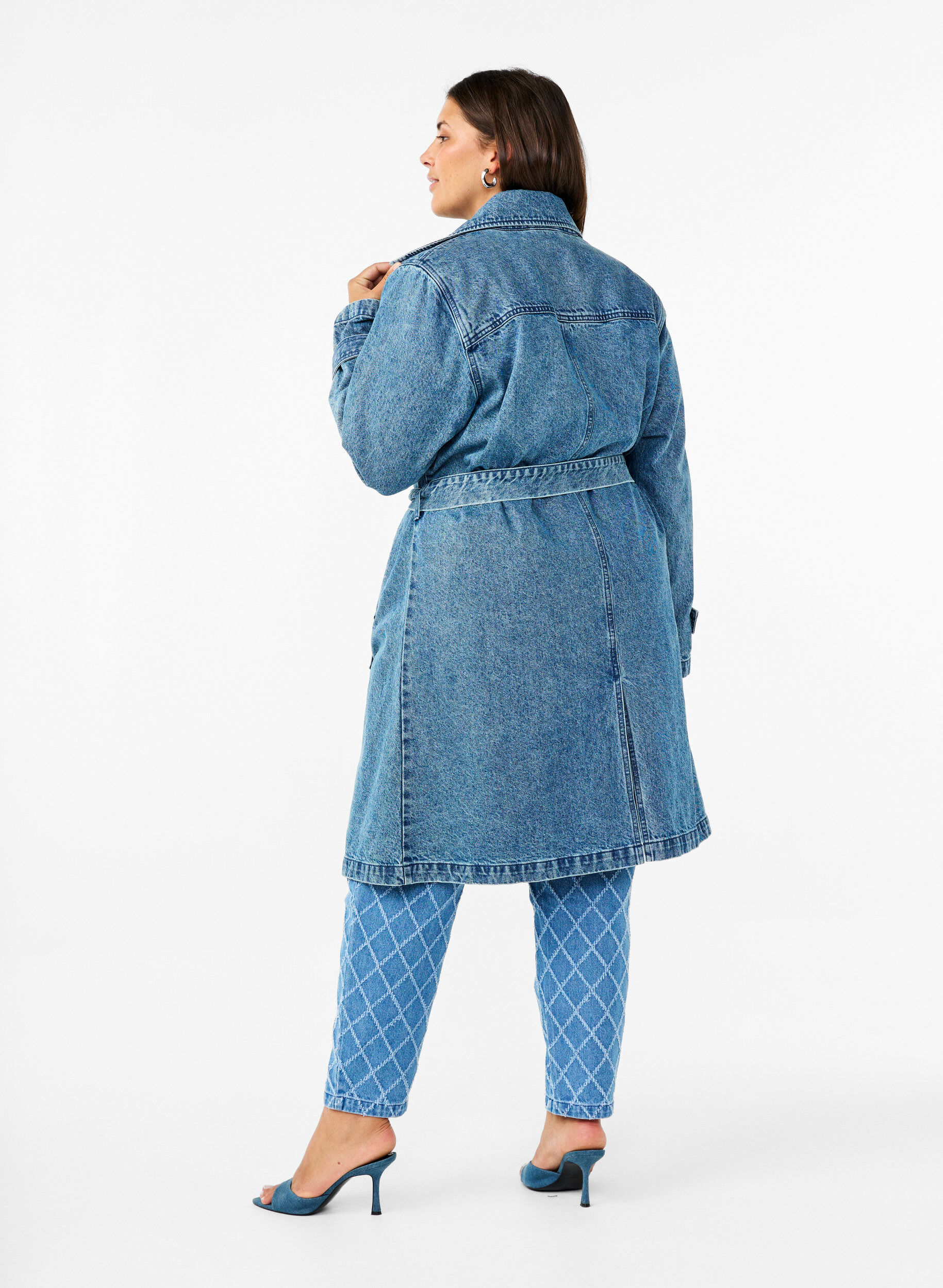 Zizzi Trench en jean avec ceinture, Blue Denim, Model image number 1