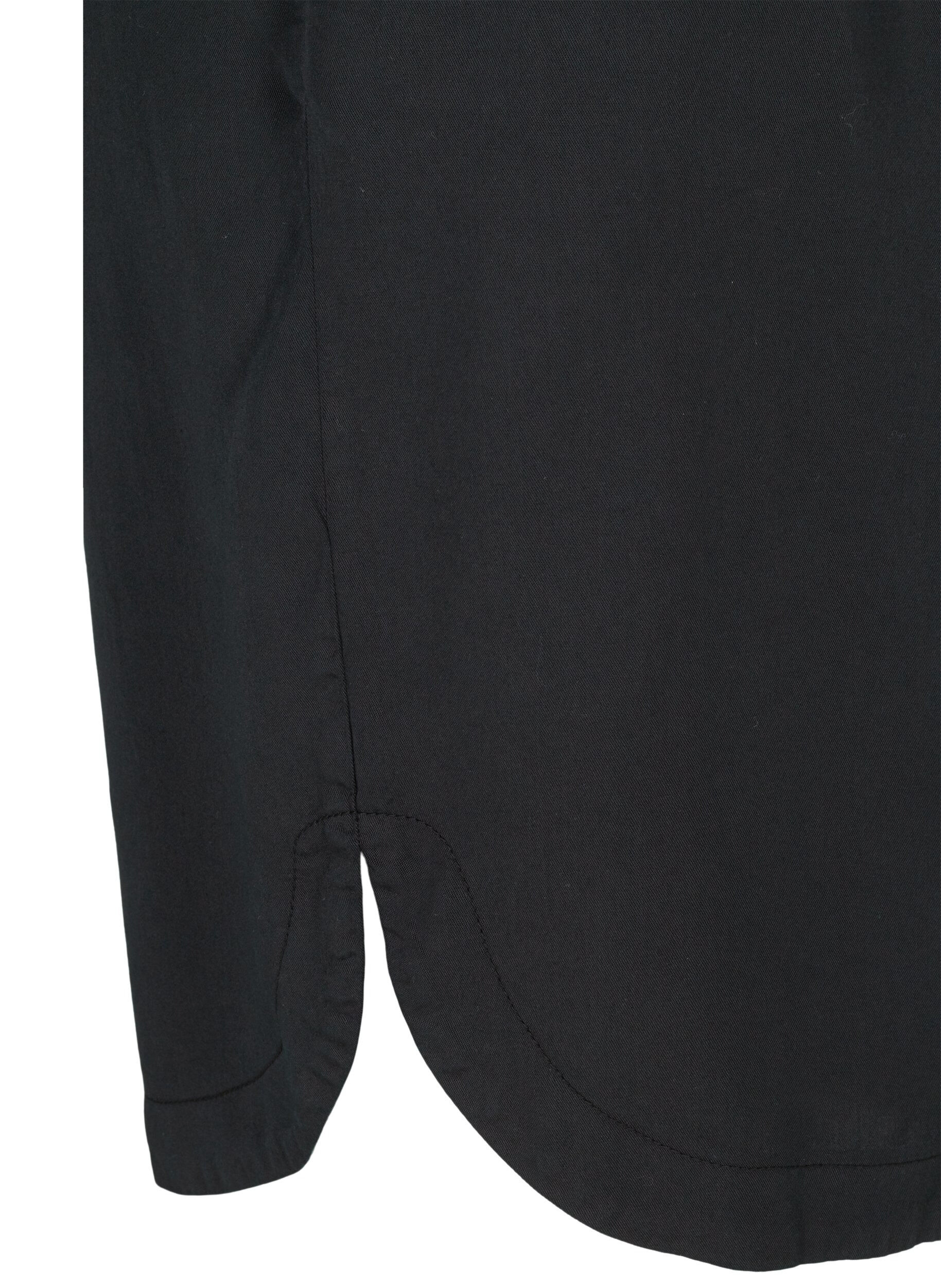 Zizzi Lockere Bermudashorts mit Smock, Black, Packshot image number 3