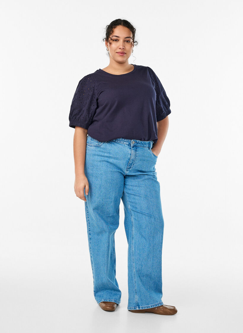 T-shirt avec des manches en broderie anglaise, Bleu, Model image number 1