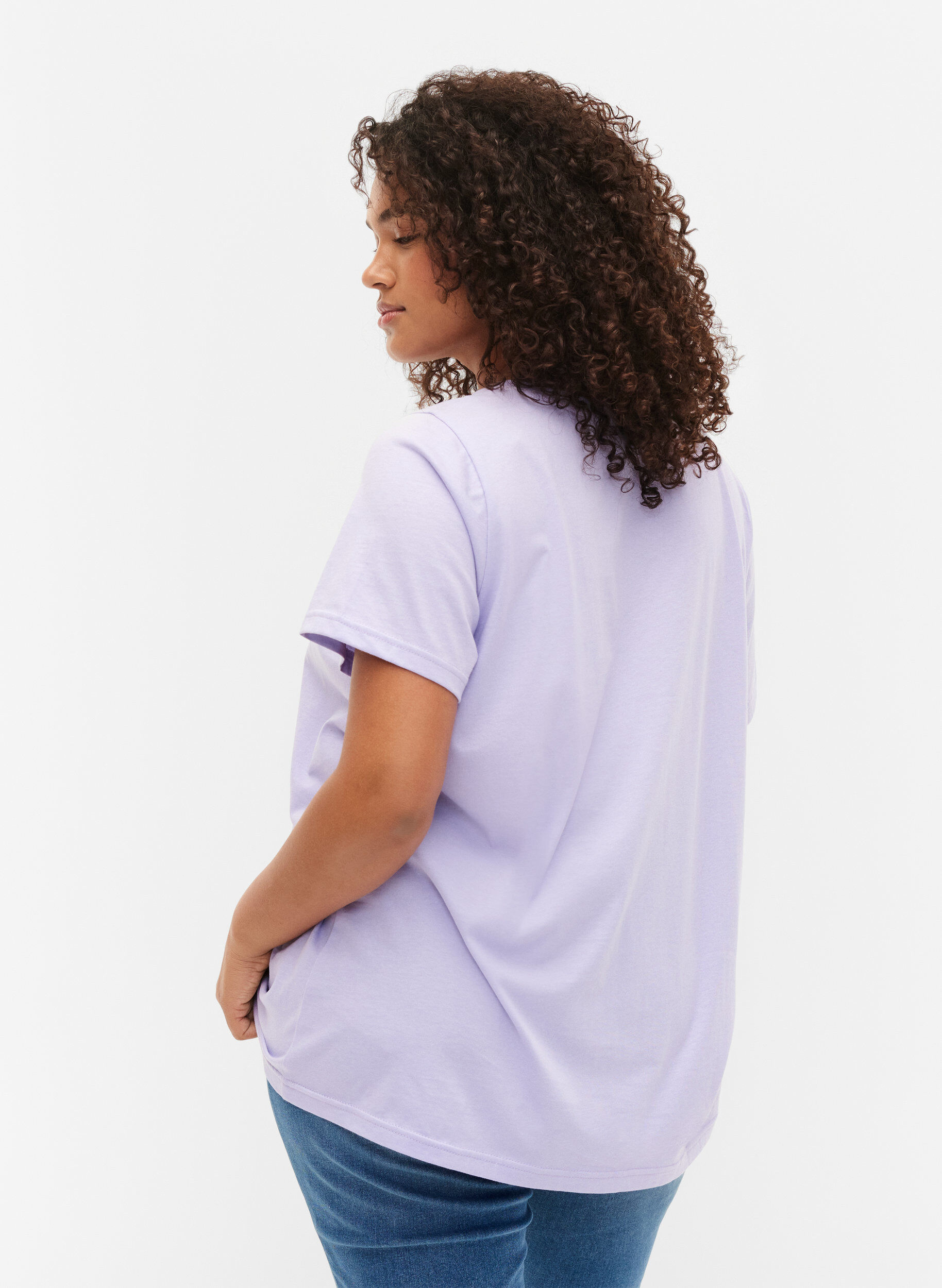 Zizzi T-shirt en coton avec imprim&eacute;, Lavender ARIZONA, Model image number 1