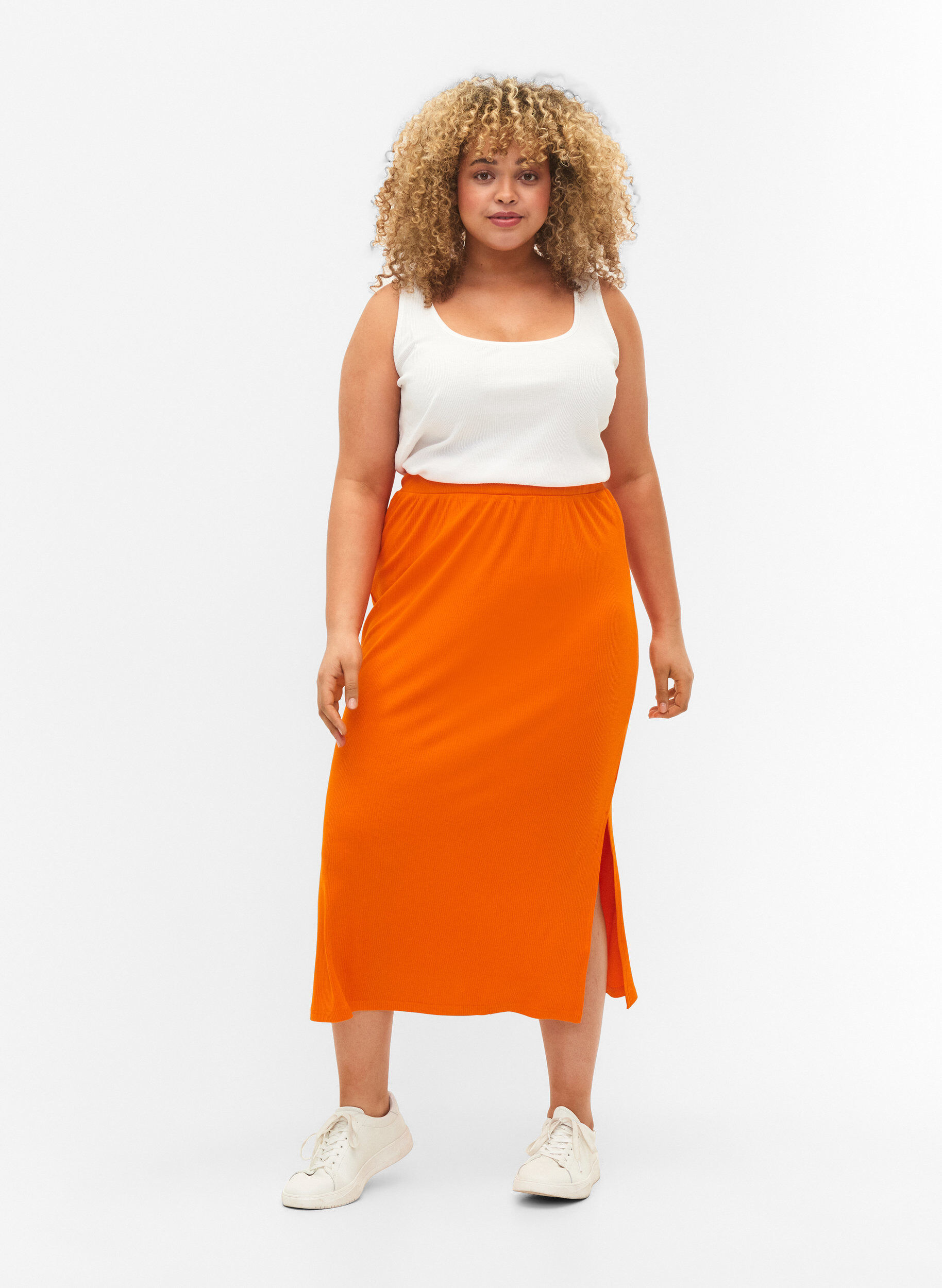 Zizzi Pack de 2 d&eacute;bardeurs basics &agrave; c&ocirc;tes, Black/Bright White, Model image number 2