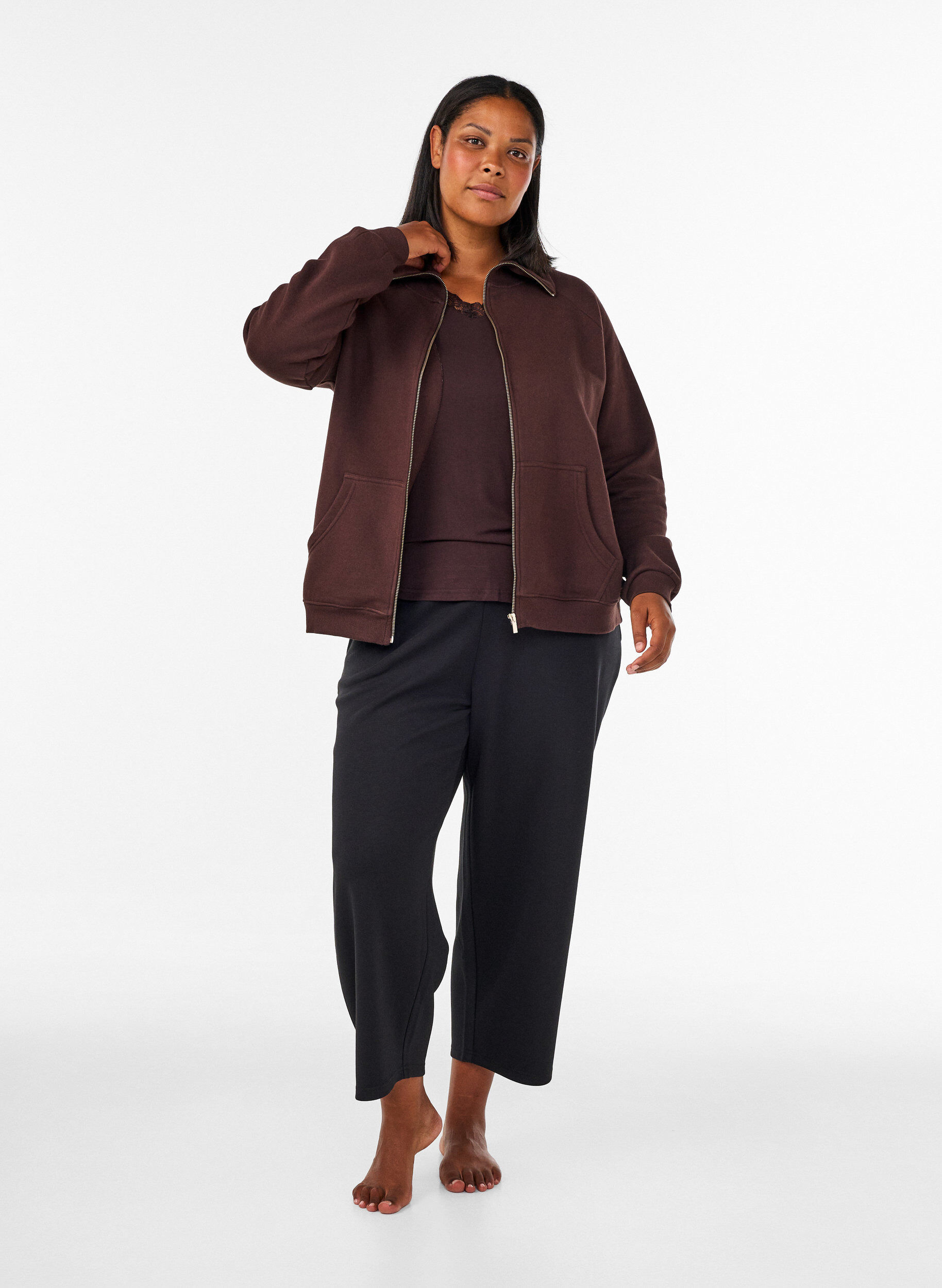 ZizziCardigan sweat avec col montant et zip, Marron, Model image number 1