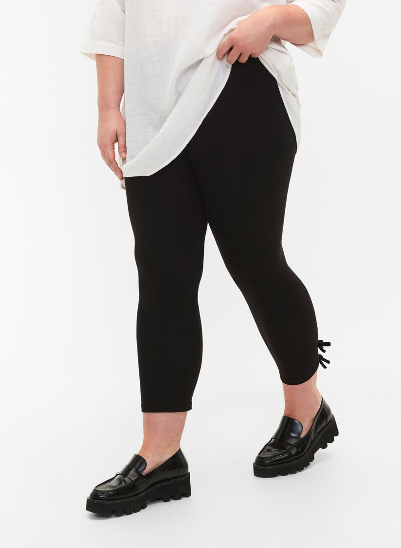 3/4 Leggings aus Viskose mit Schleife, Black, Model image number 0
