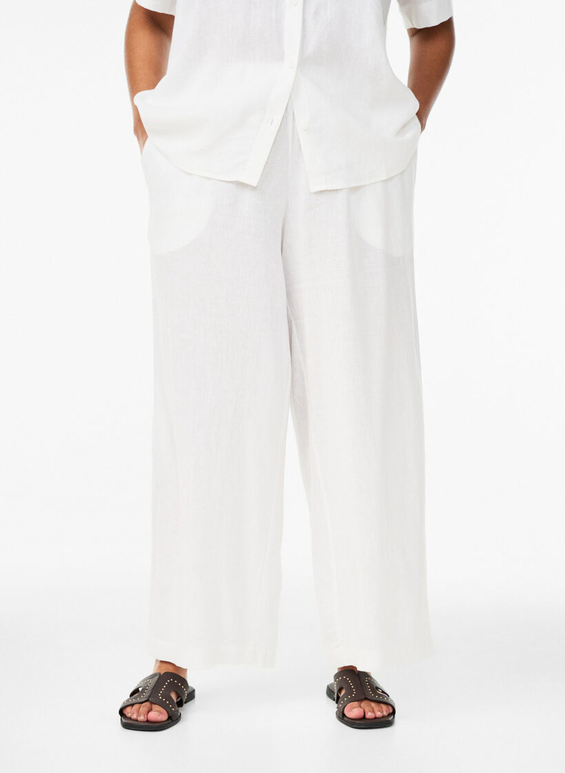 Pantalon large en lin et viscose, Blanc, Model image number 2