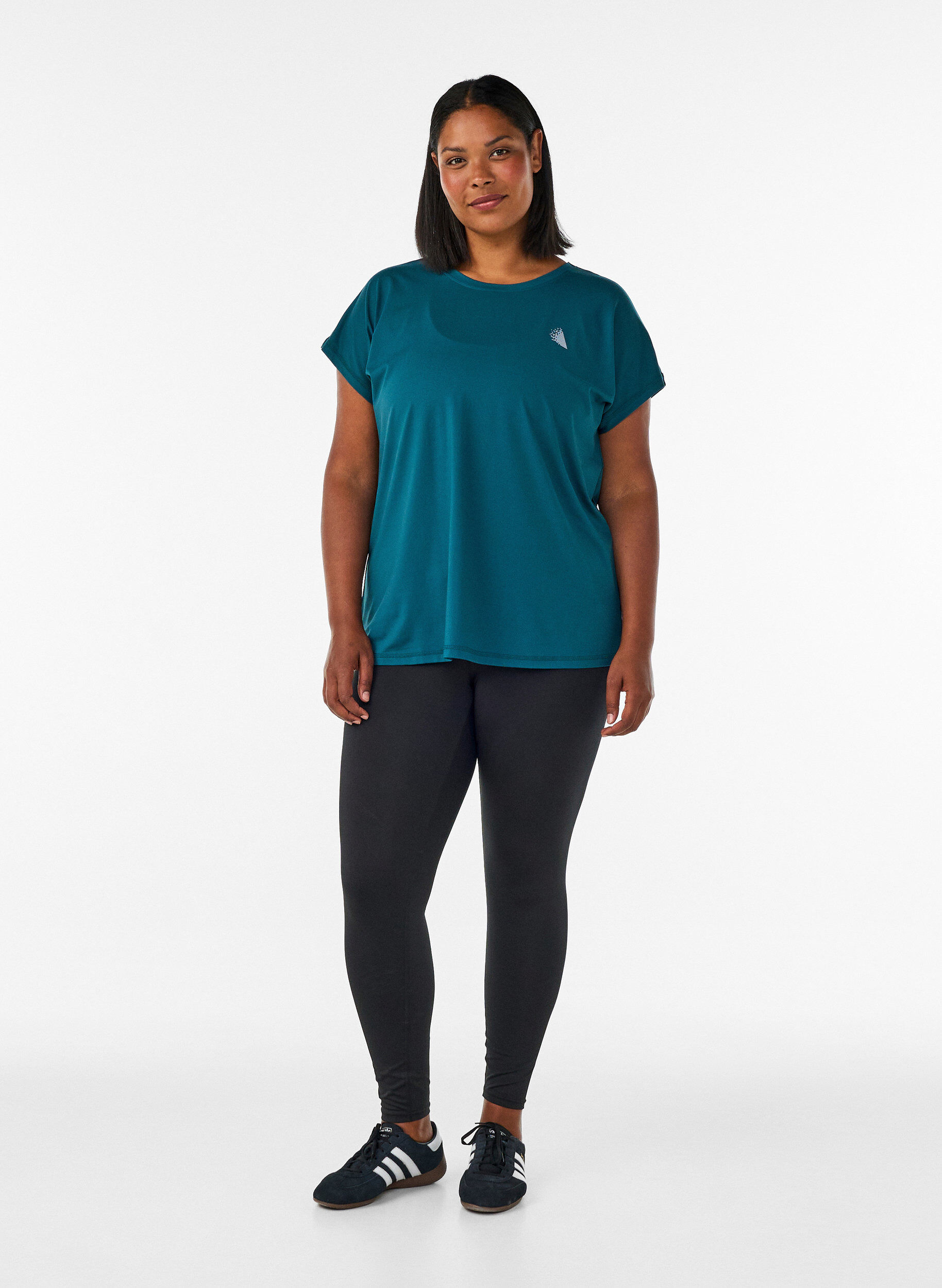 ZizziEinfarbiges Trainings-T-Shirt, Gr&uuml;n, Model image number 1