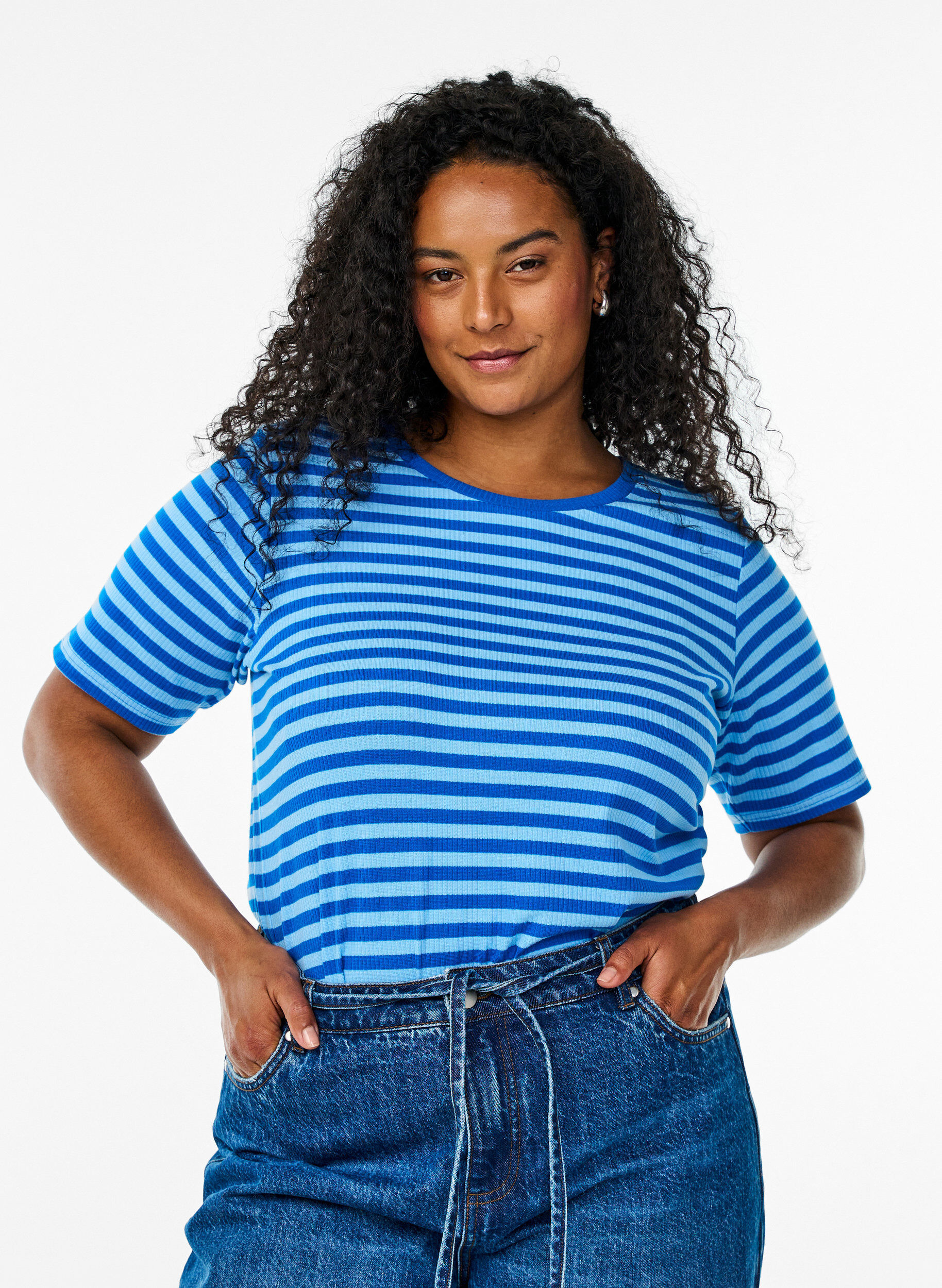 ZizziGestreiftes T-Shirt mit gerippter Struktur, Blau, Model image number 0