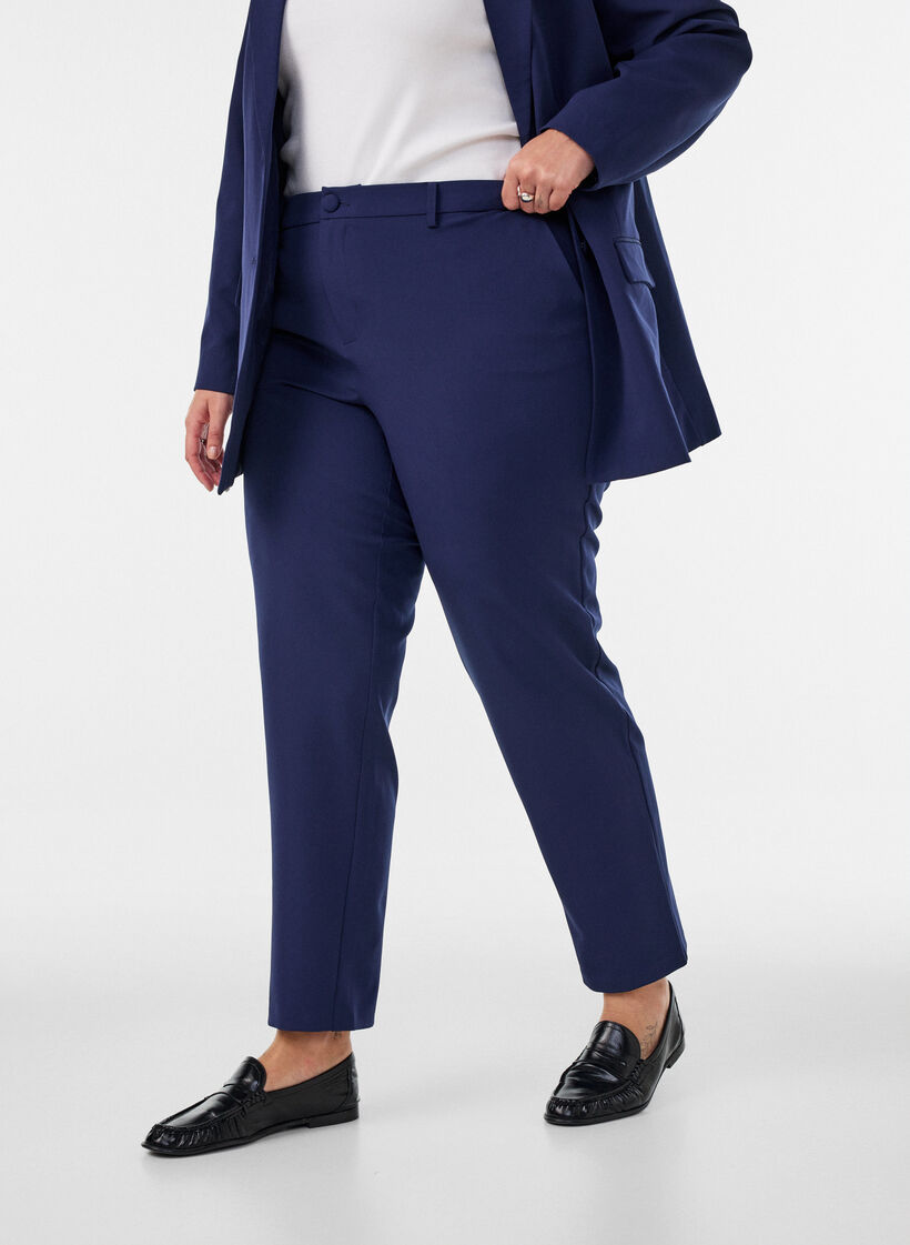 Pantalon avec poches et jambes droites, Bleu, Model image number 2