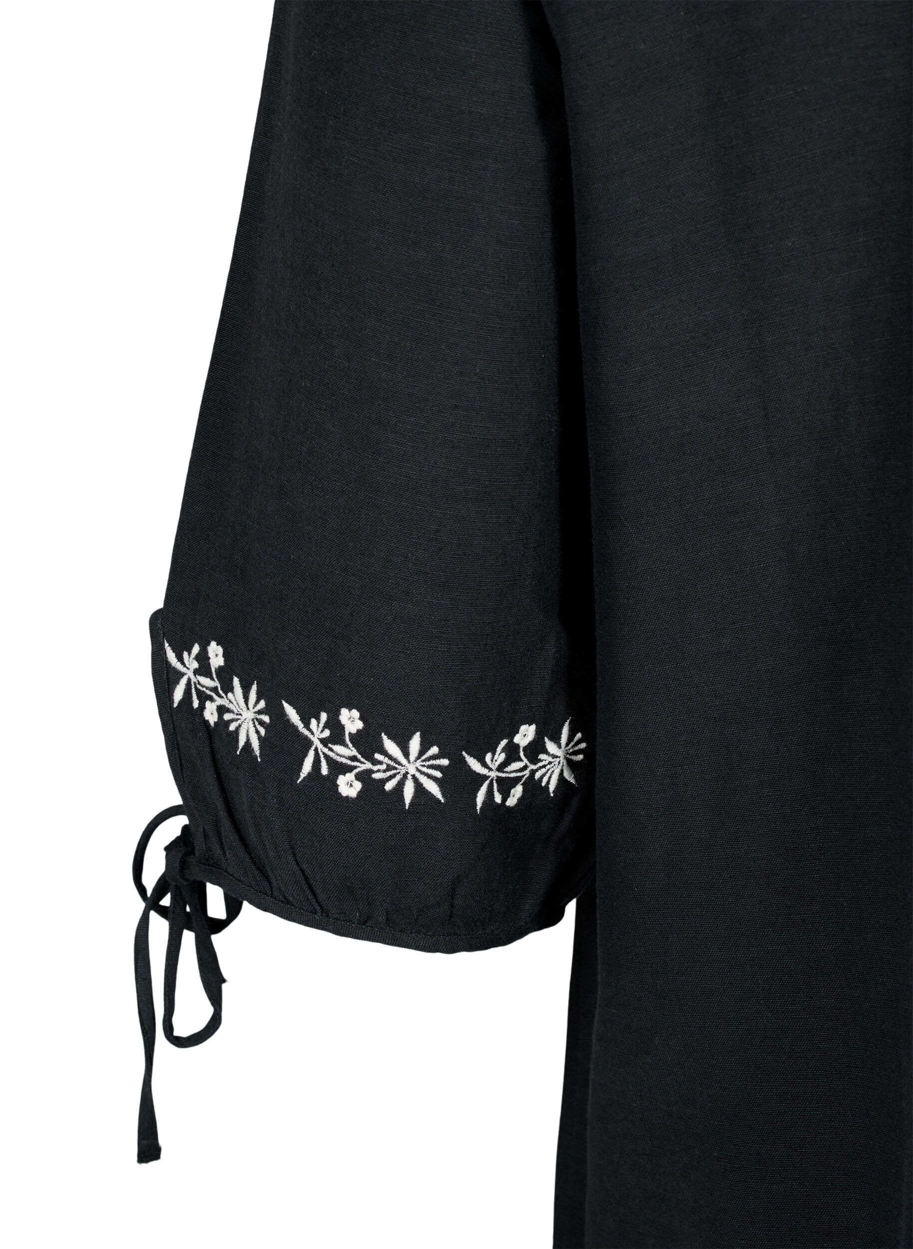 Zizzi Bestickte Bluse aus Baumwollmischung mit Leinen, Black W. EMB, Packshot image number 3