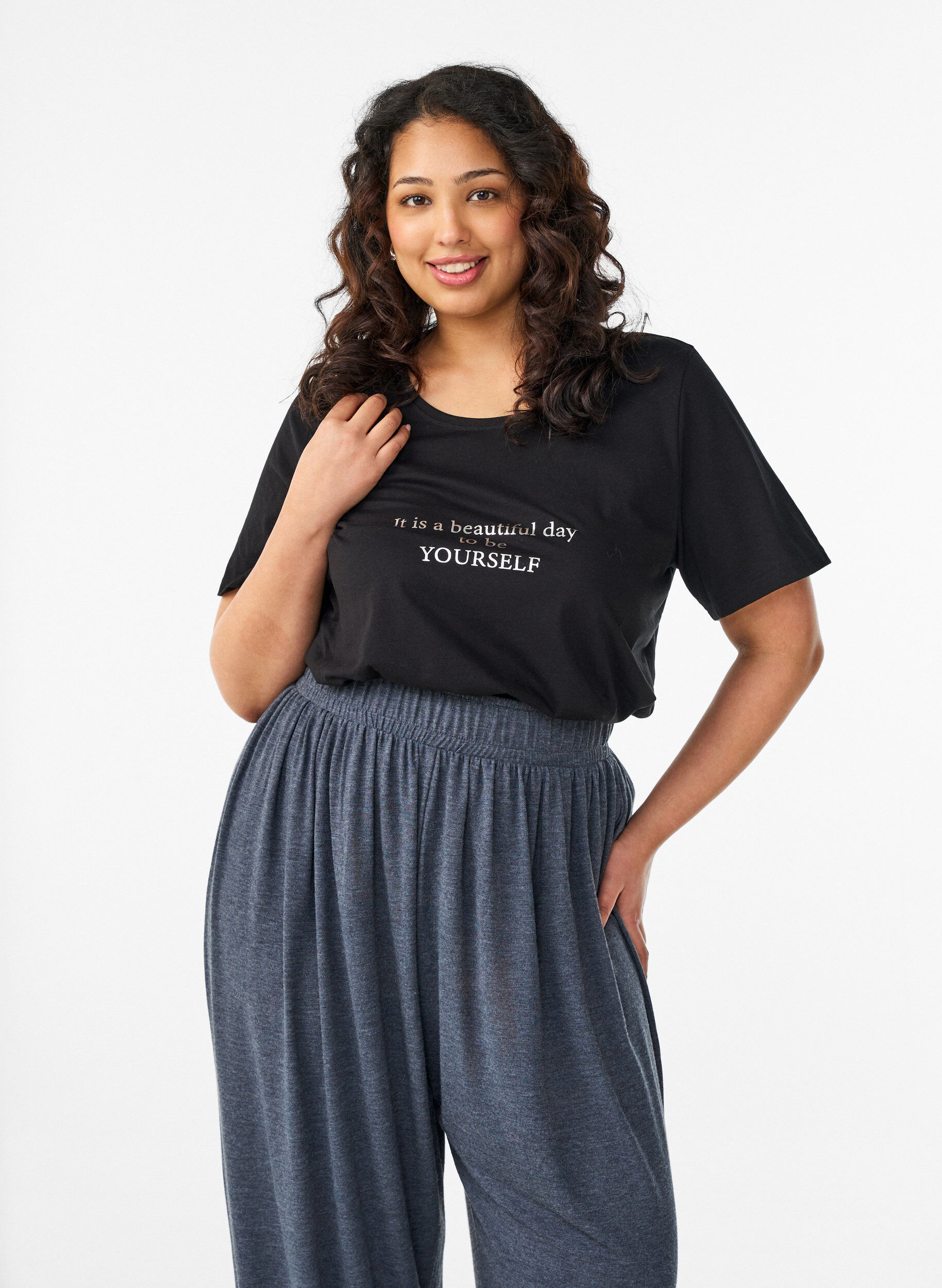 ZizziT-Shirt mit Print, Schwarz, Model image number 0