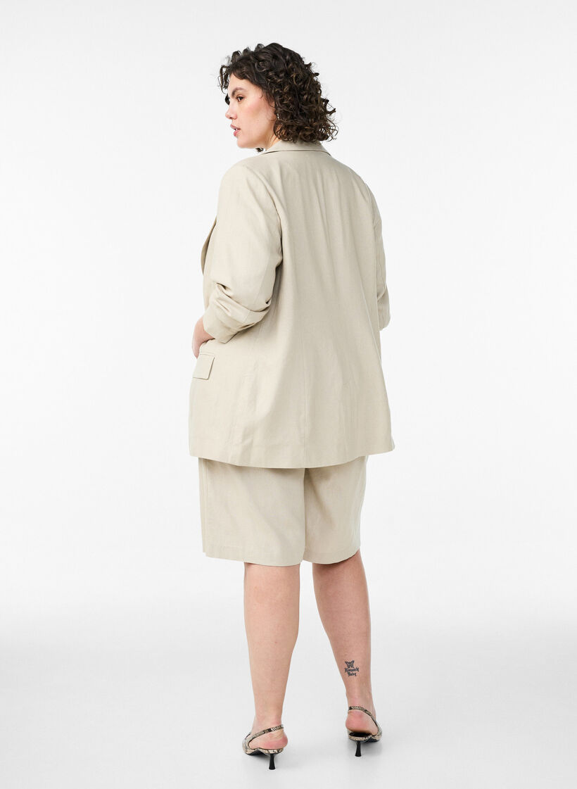 Bermuda taille haute en lin et viscose, Beige, Model image number 2