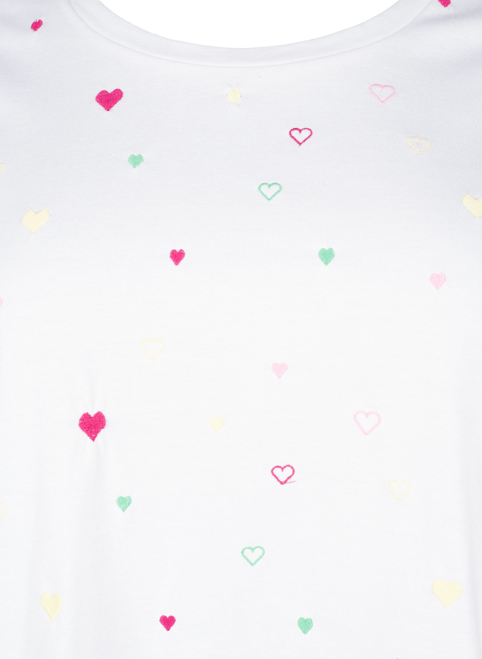 Zizzi T-shirt en coton biologique avec des c&oelig;urs, White Heart Emb., Packshot image number 2