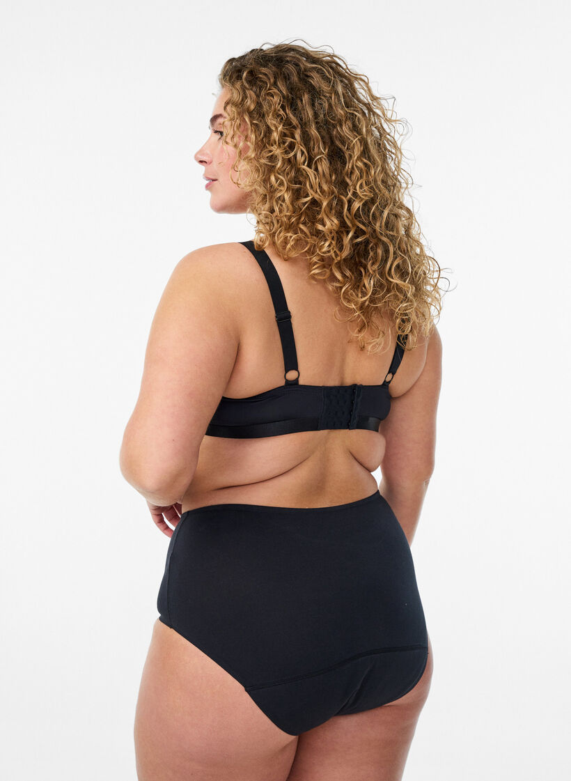 Periodenslip aus Baumwolle mit hoher Taille, Schwarz, Model image number 1