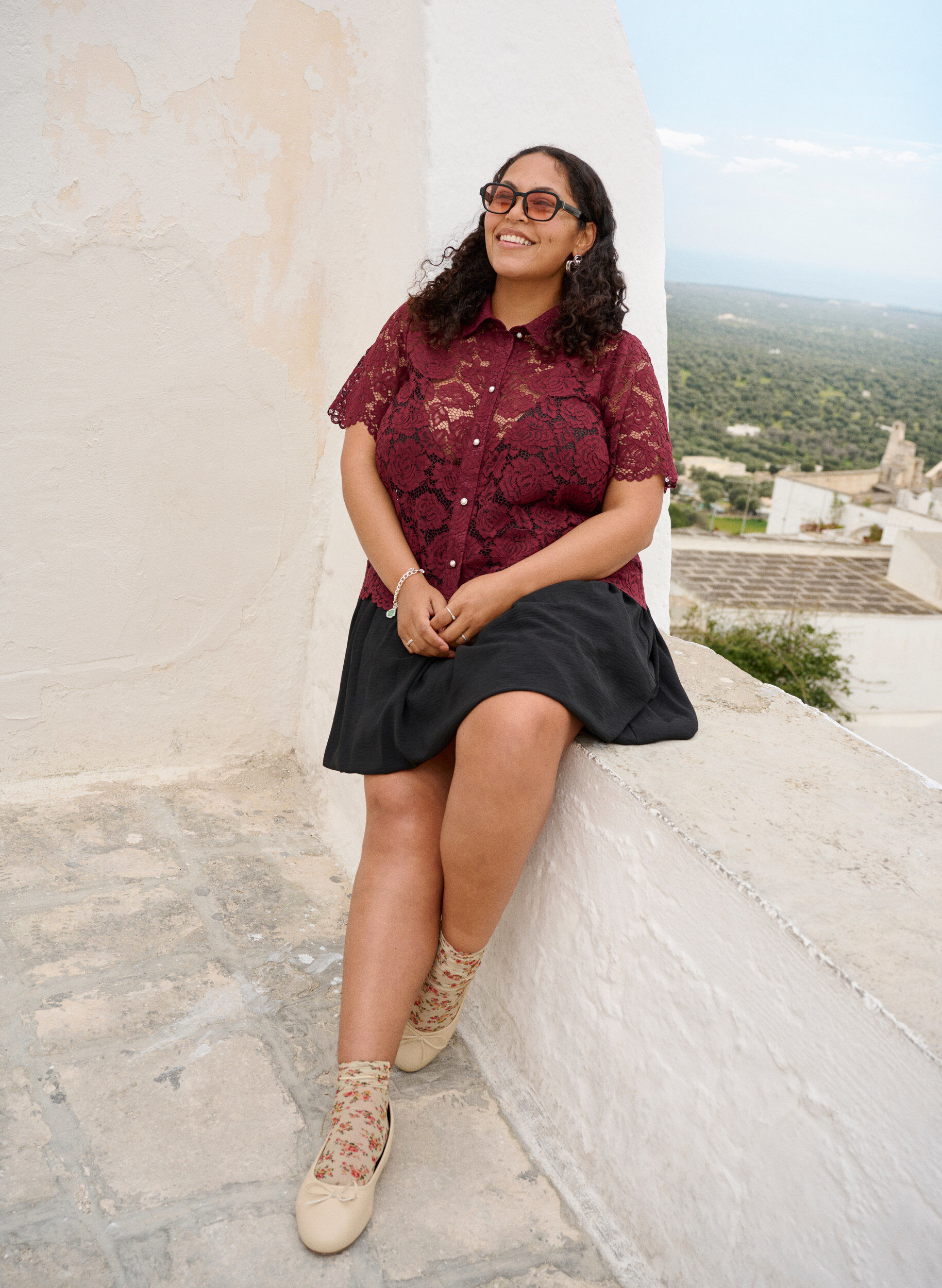 Zizzi Kurzer Ballonrock mit elastischem Bund, Schwarz, Image image number 0