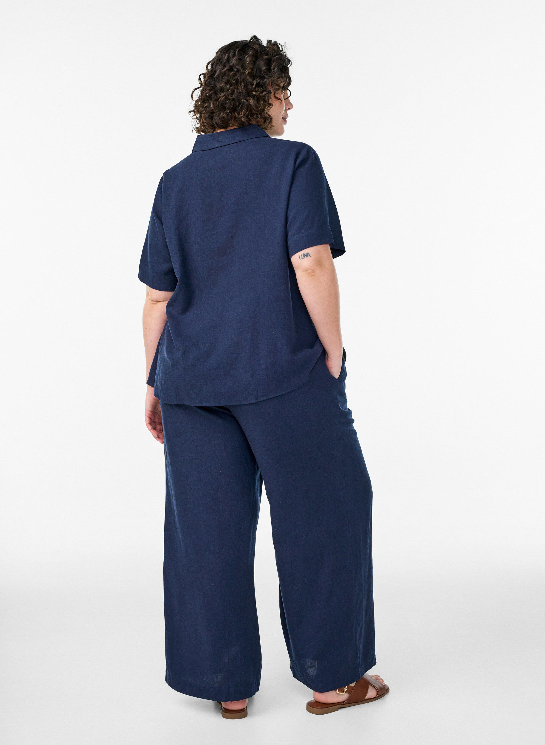 ZizziPantalon large en lin et viscose, Bleu, Model image number 1